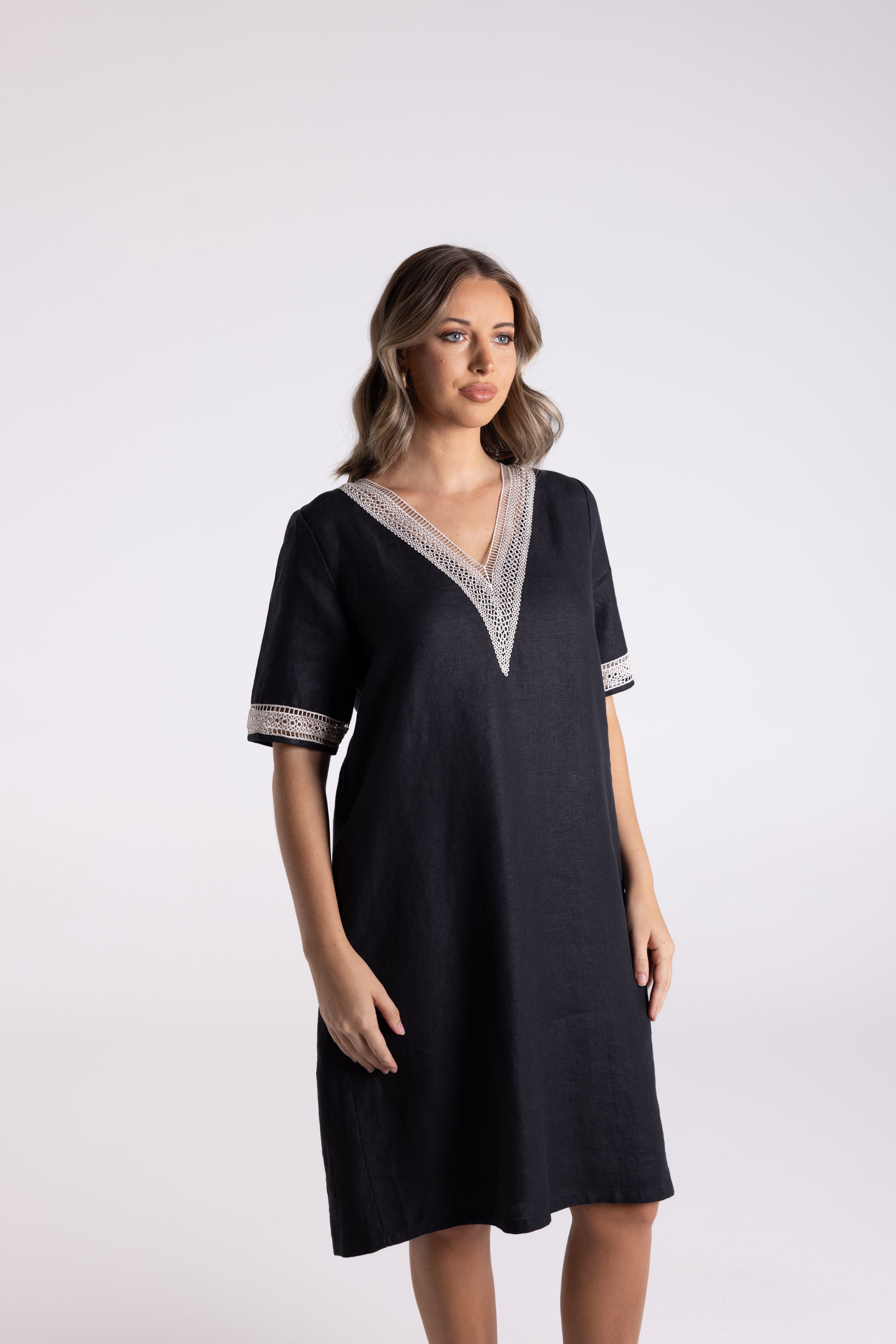 Two T's V-Neck Dress with Lace Detail - Black/Natural Lace