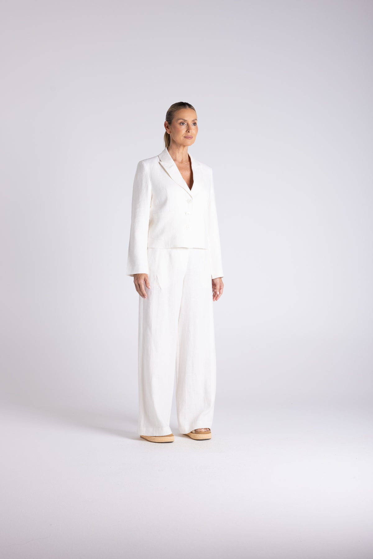 Two T's Tweed Linen Cropped Blazer - Milk