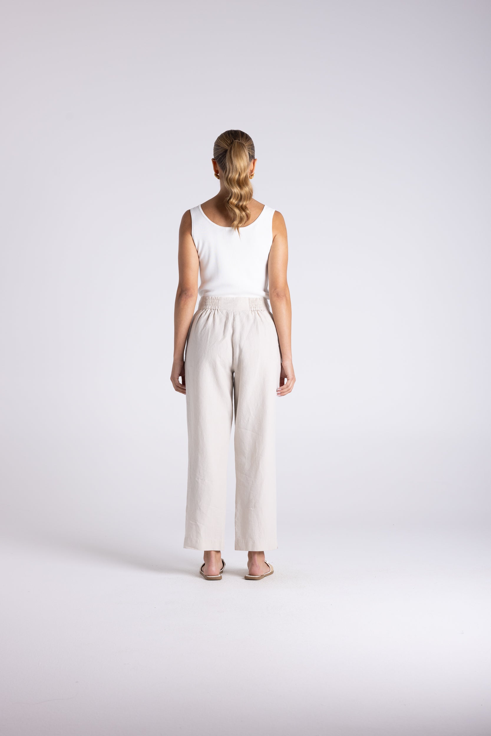Two T's Luna 7/8 Linen Pant - Straw