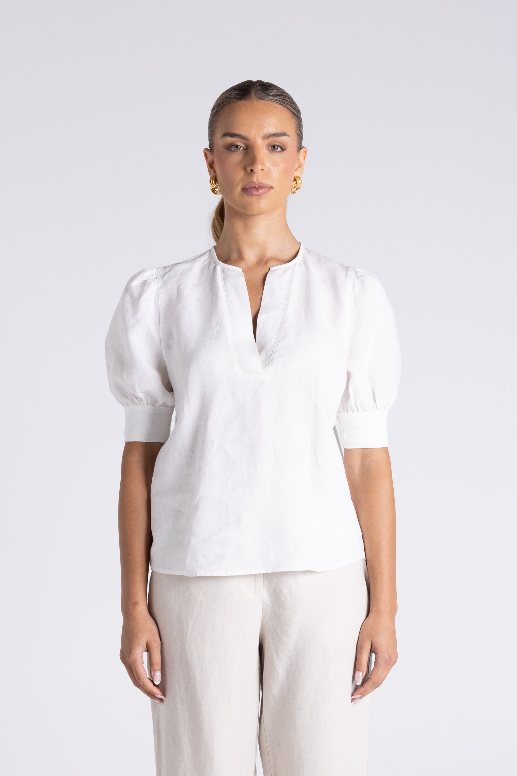 Two T's Sandy Top - White