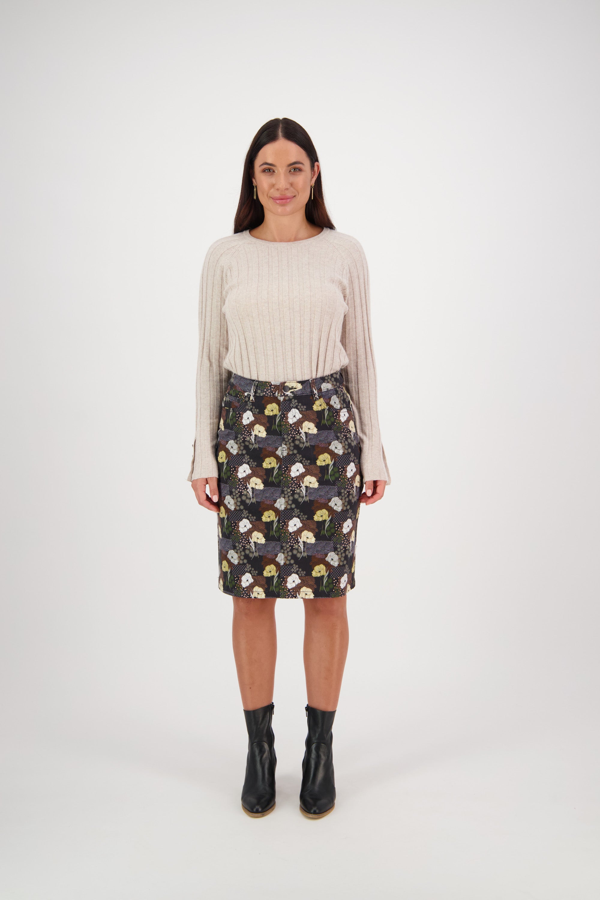 Vassalli Knee Length Printed Skirt - Karma