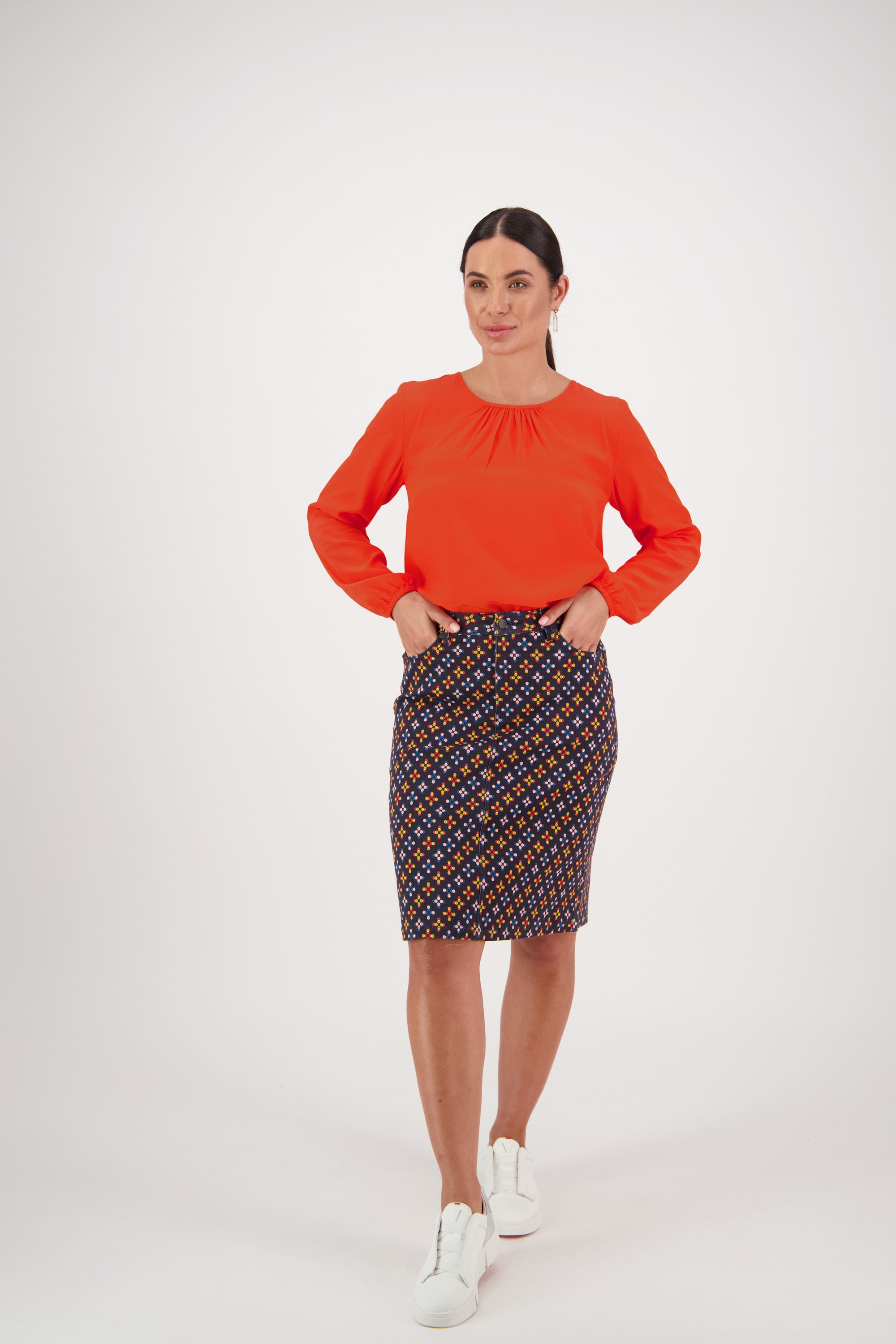 Vassalli Knee Length Printed Skirt - Stellar