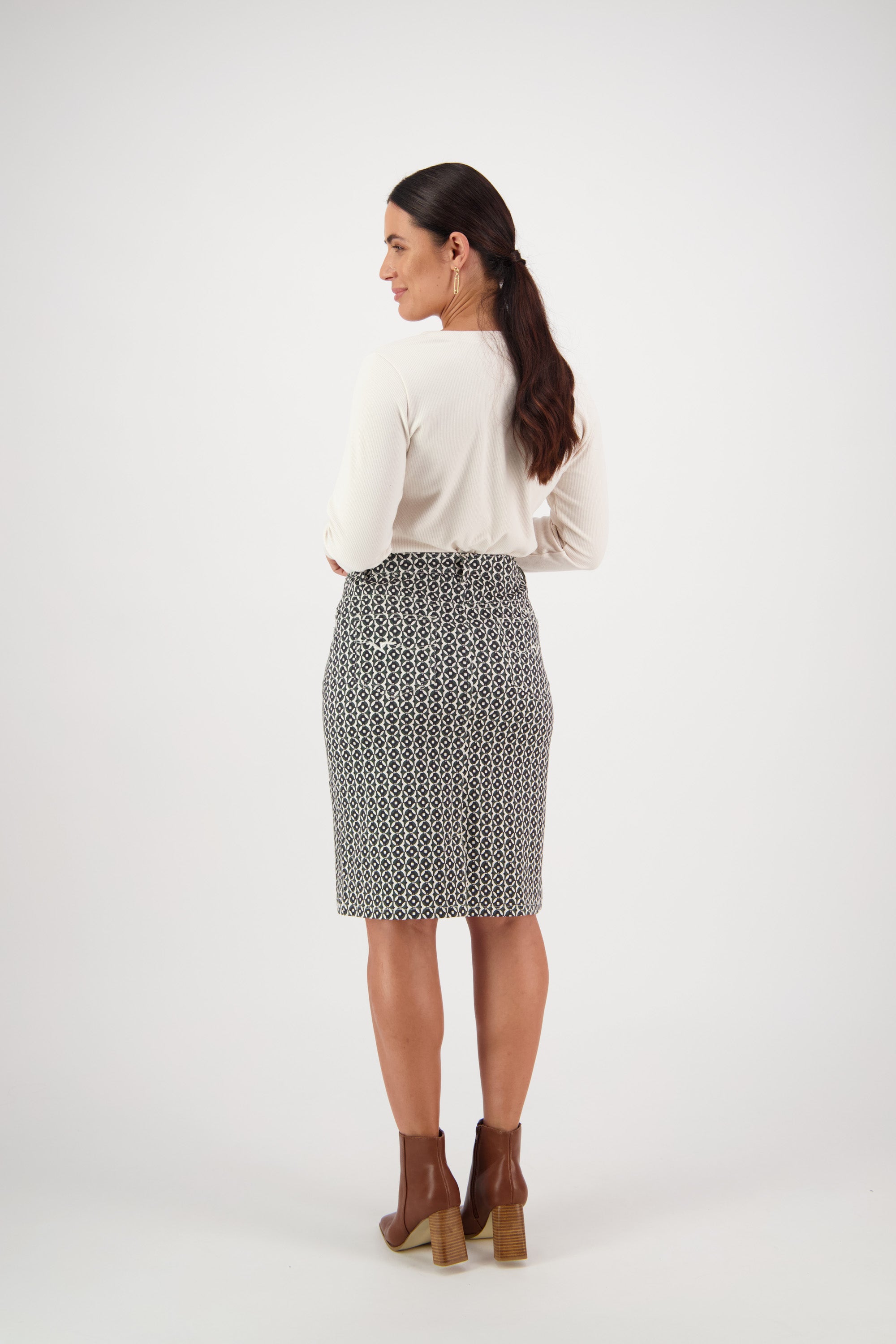 Vassalli Knee Length Printed Skirt - Vault