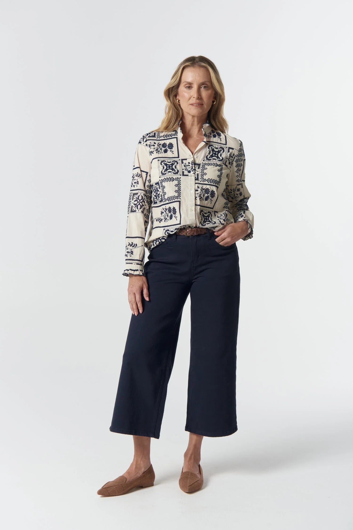 Goondiwindi Cotton Wattle Frill Cotton Shirt - White/Navy