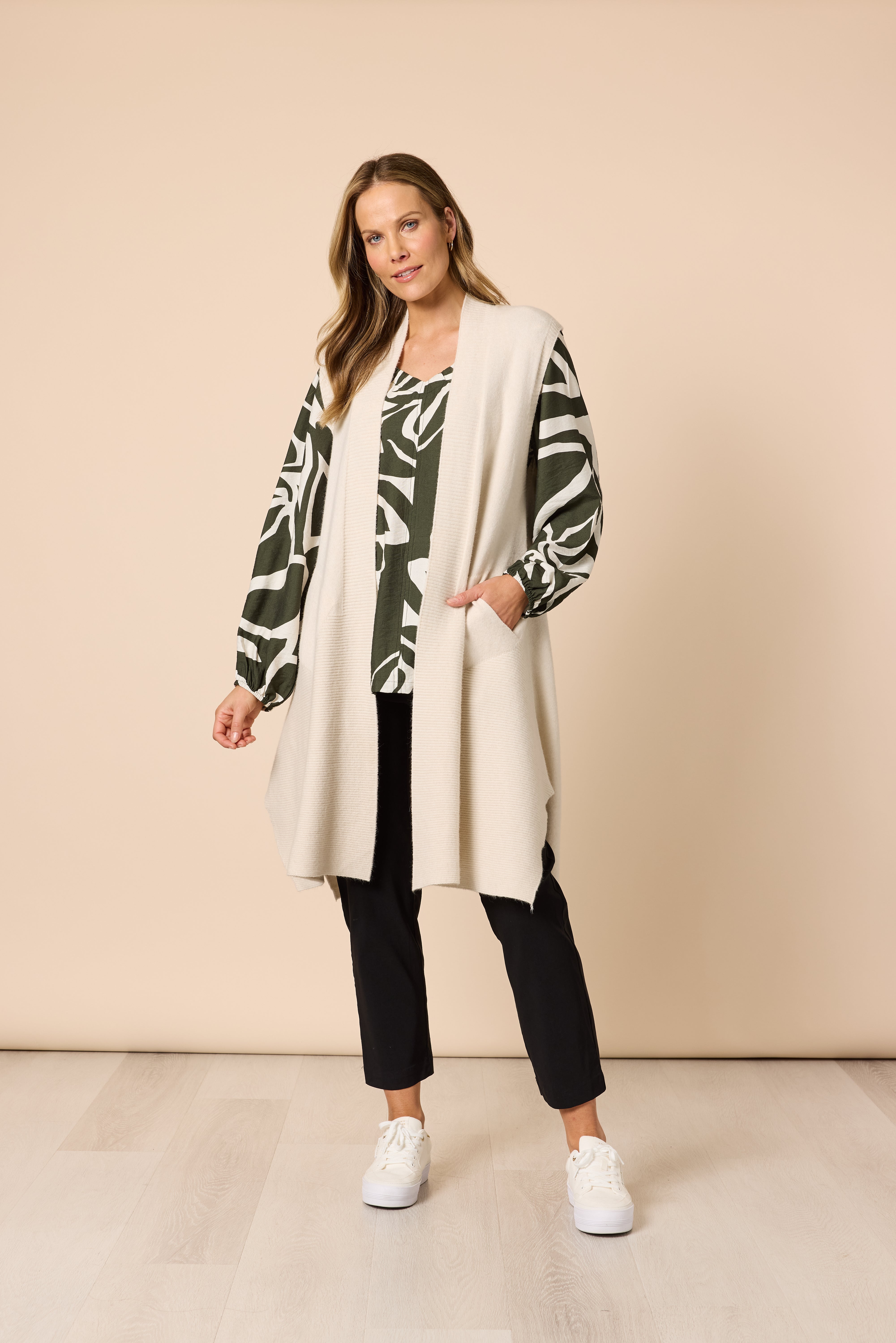 Clarity Casa Longline Knit Vest - Light Natural