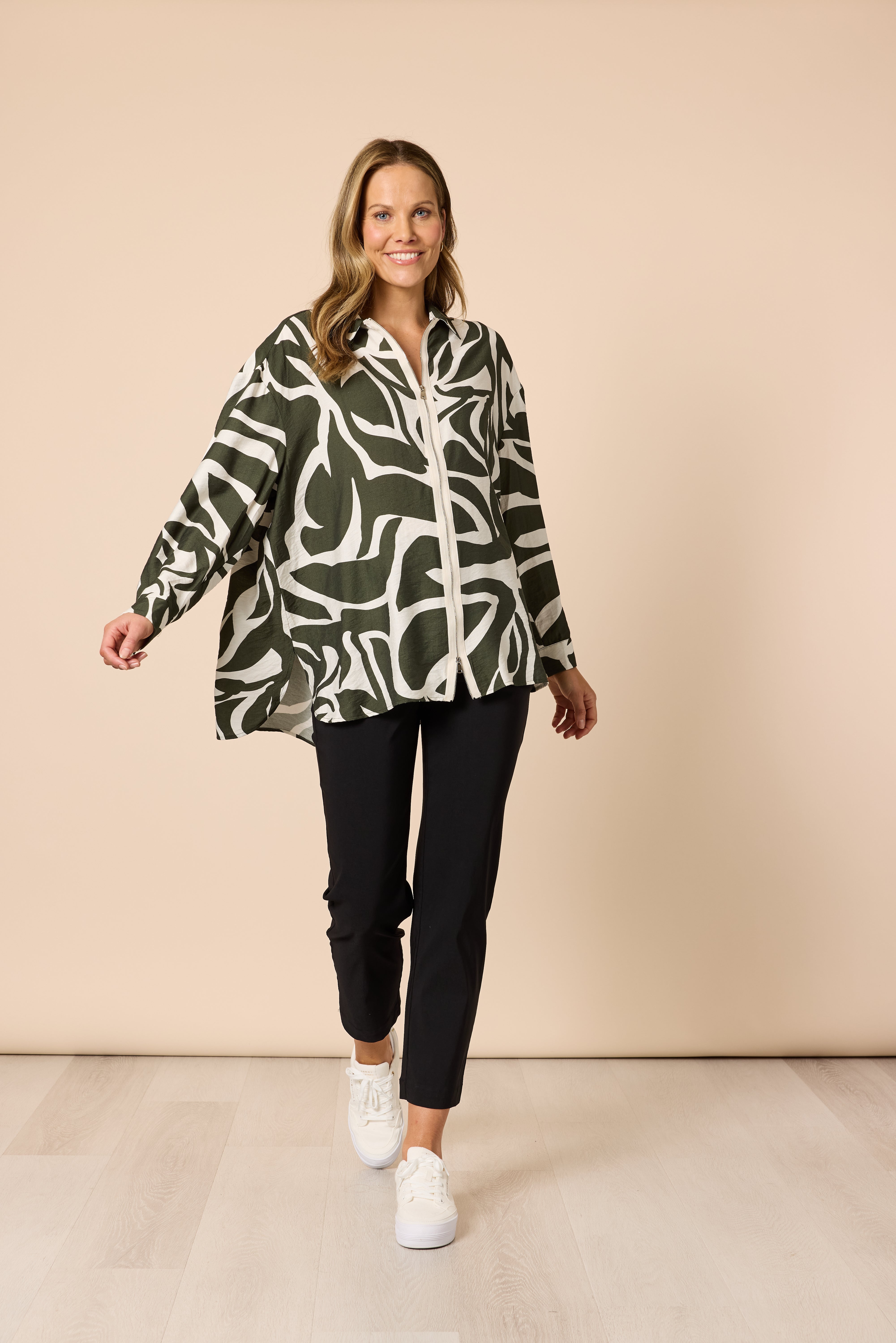 Clarity Lyon Print Jacket - Khaki/Ivory