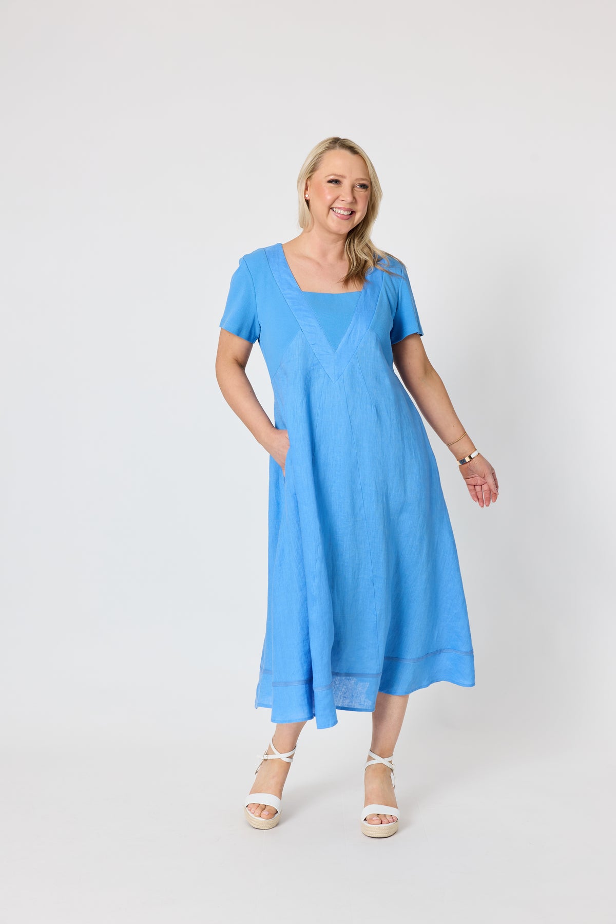 Gordon Smith Lino Le Marais Dress - Cornflower