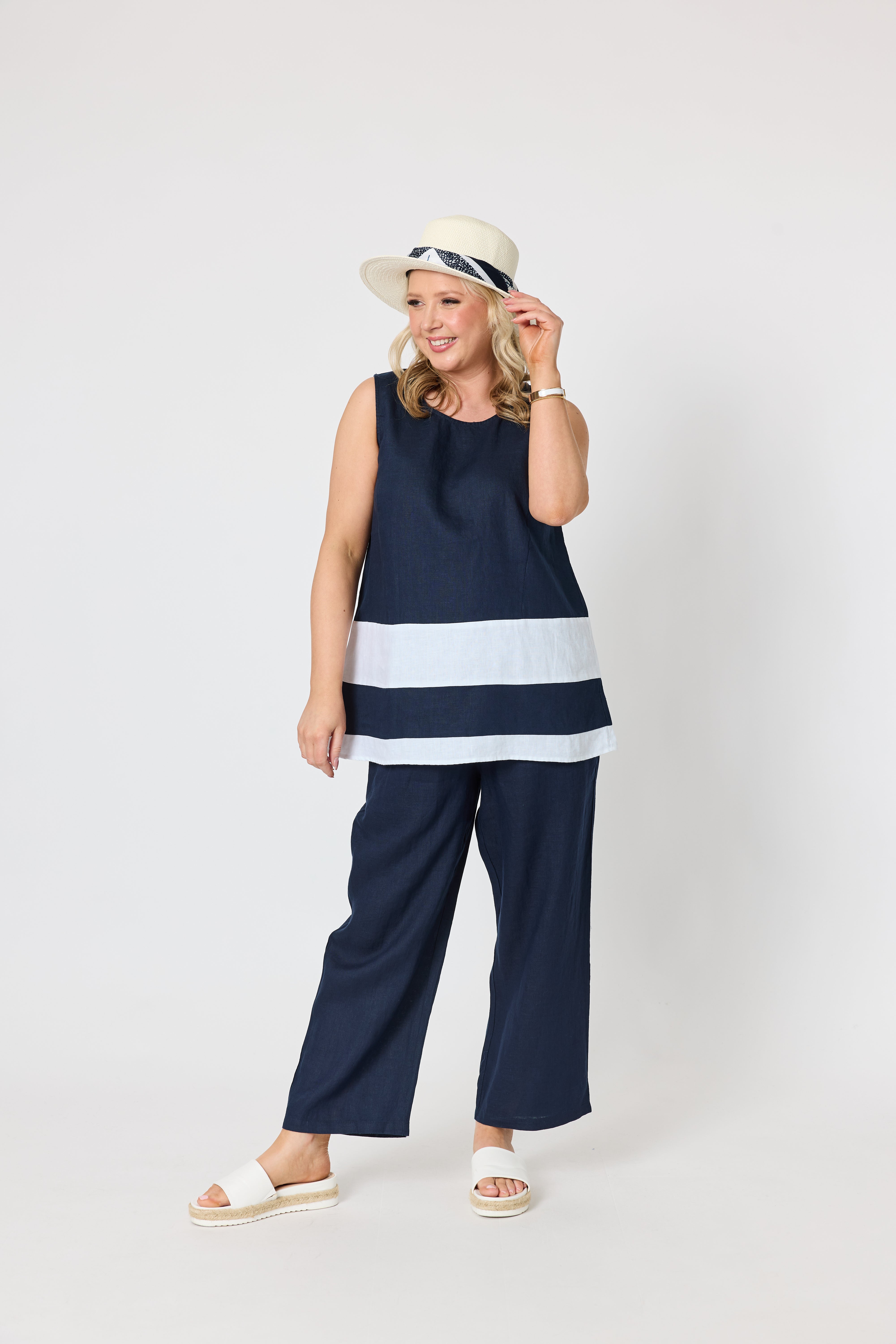 Gordon Smith Chloe Linen Top - Navy/White
