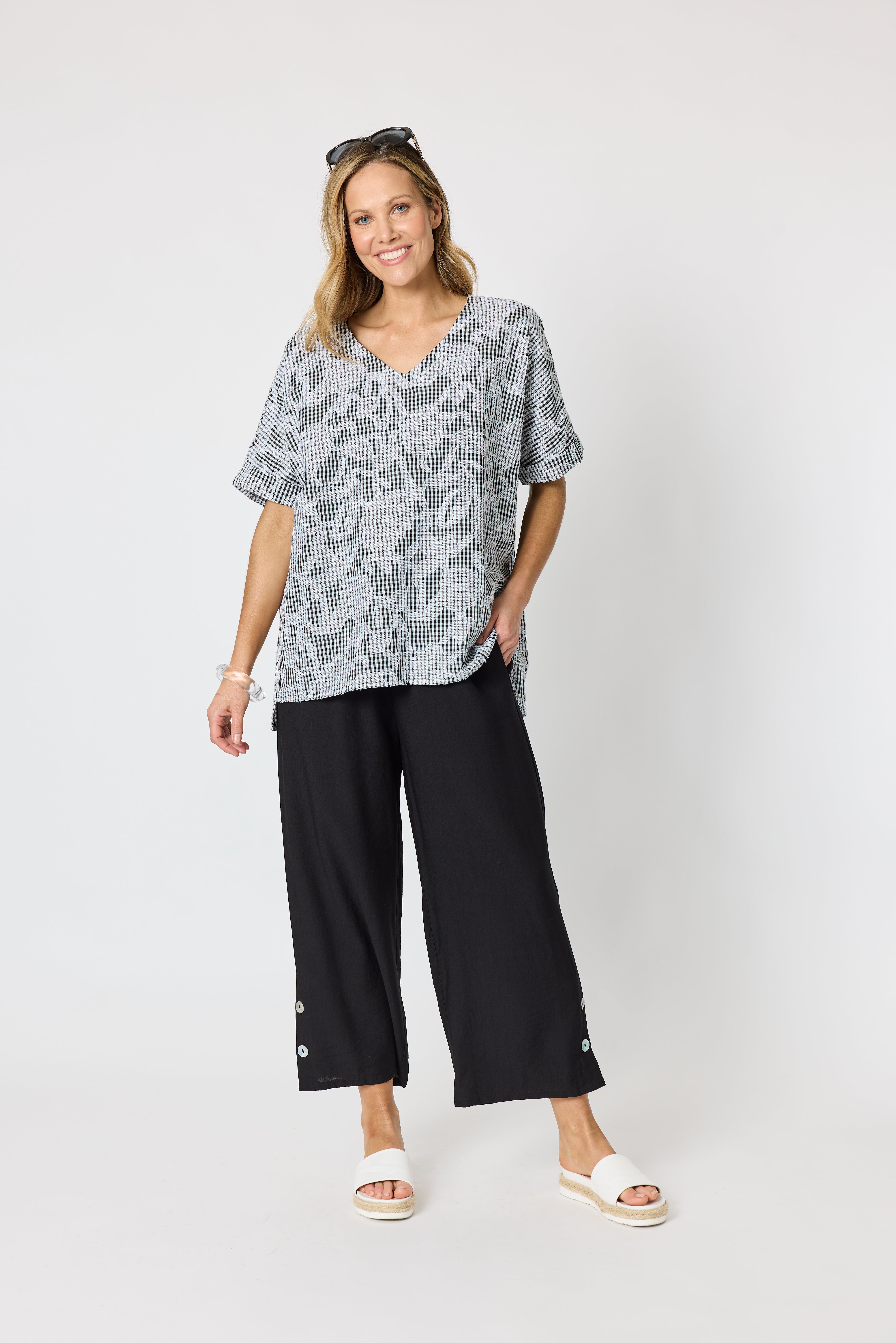 Clarity Tapestry Print Top - Black/White