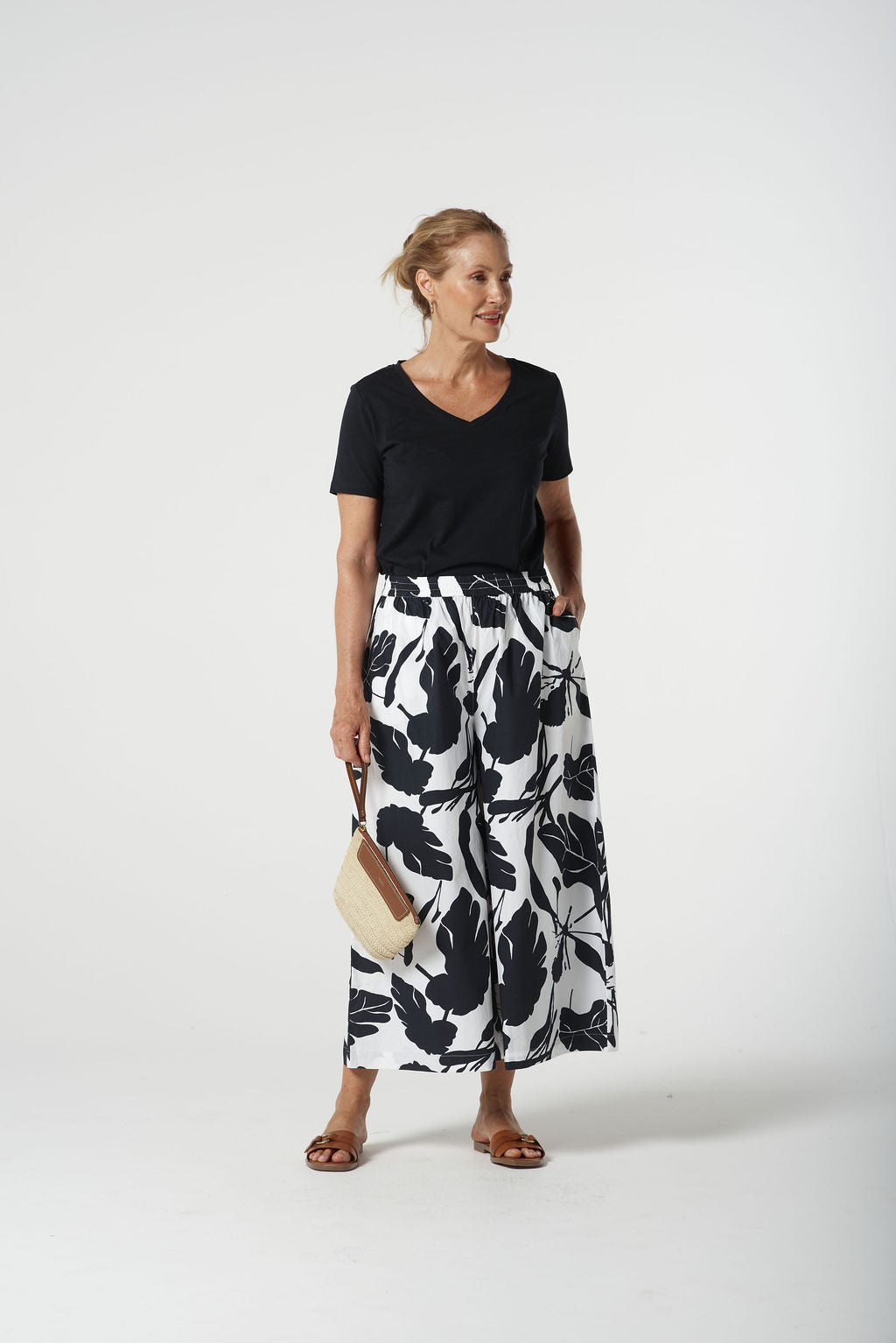 Goondiwindi Cotton Block Leaf Culottes - Navy/White