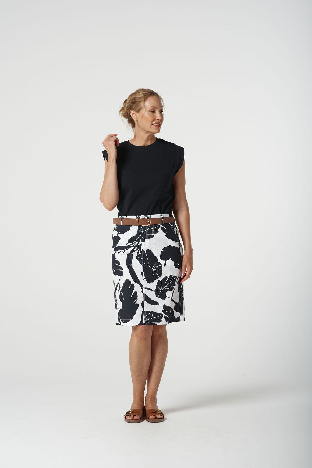 Goondiwindi Cotton Block Leaf Skirt - Navy/White