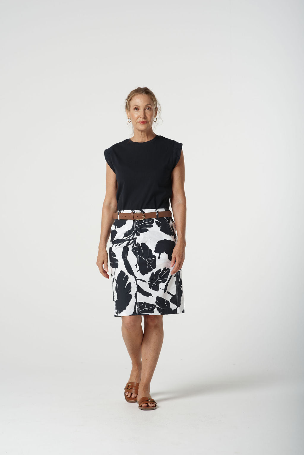 Goondiwindi Cotton Block Leaf Skirt - Navy/White