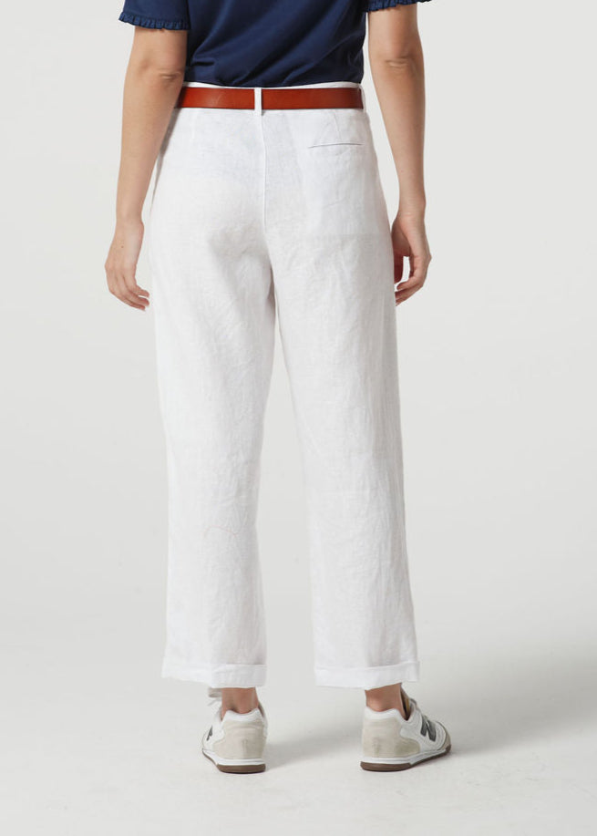 Goondiwindi Cotton Tapered Manstyle Cropped Pant - White