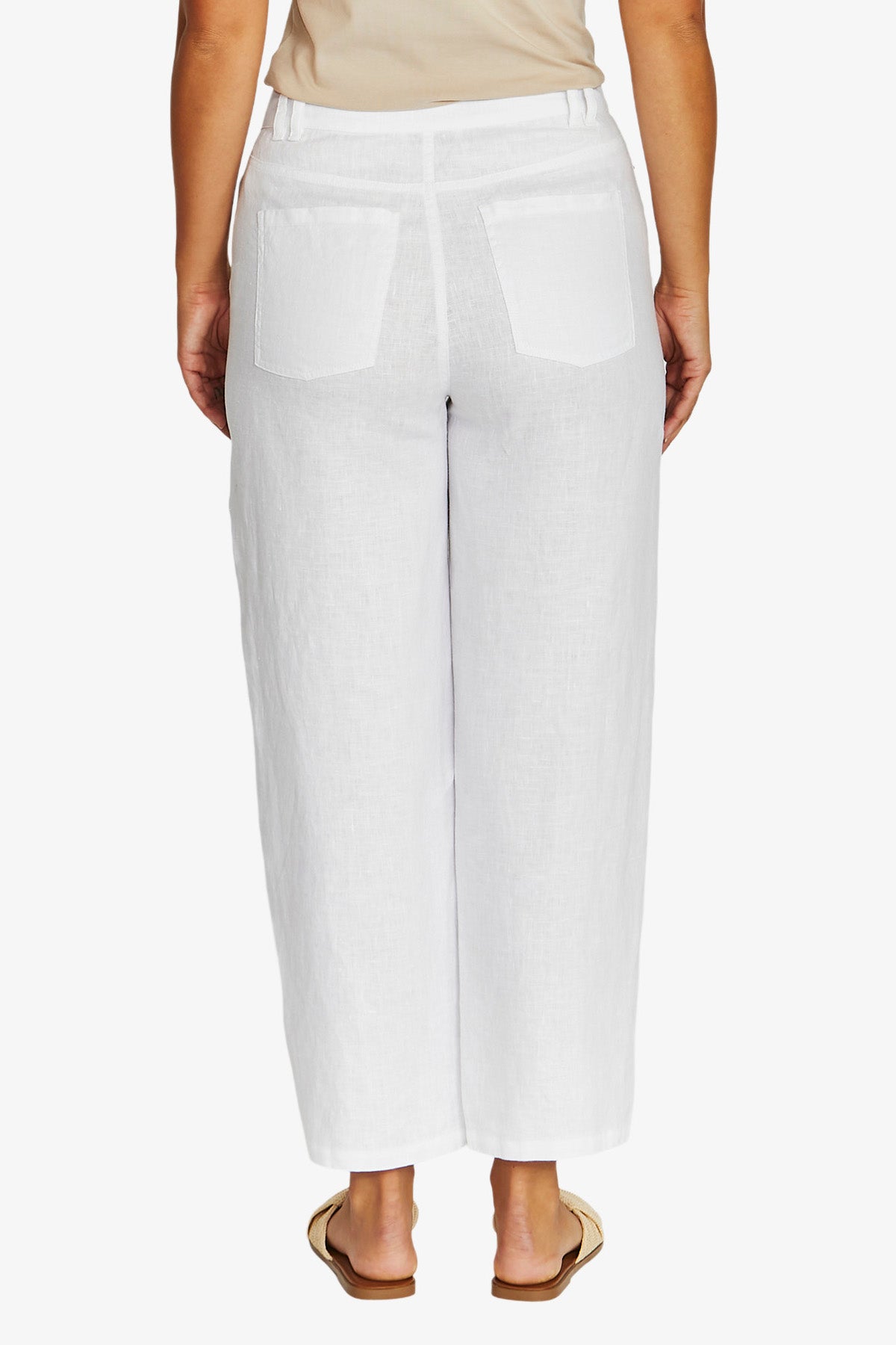 Jump Barrel Leg Linen Jean - White