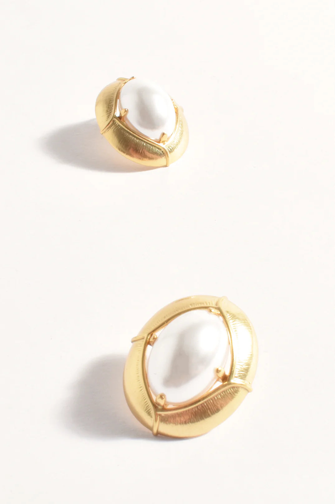 Adorne Retro Dome Oval Earrings - Pearl