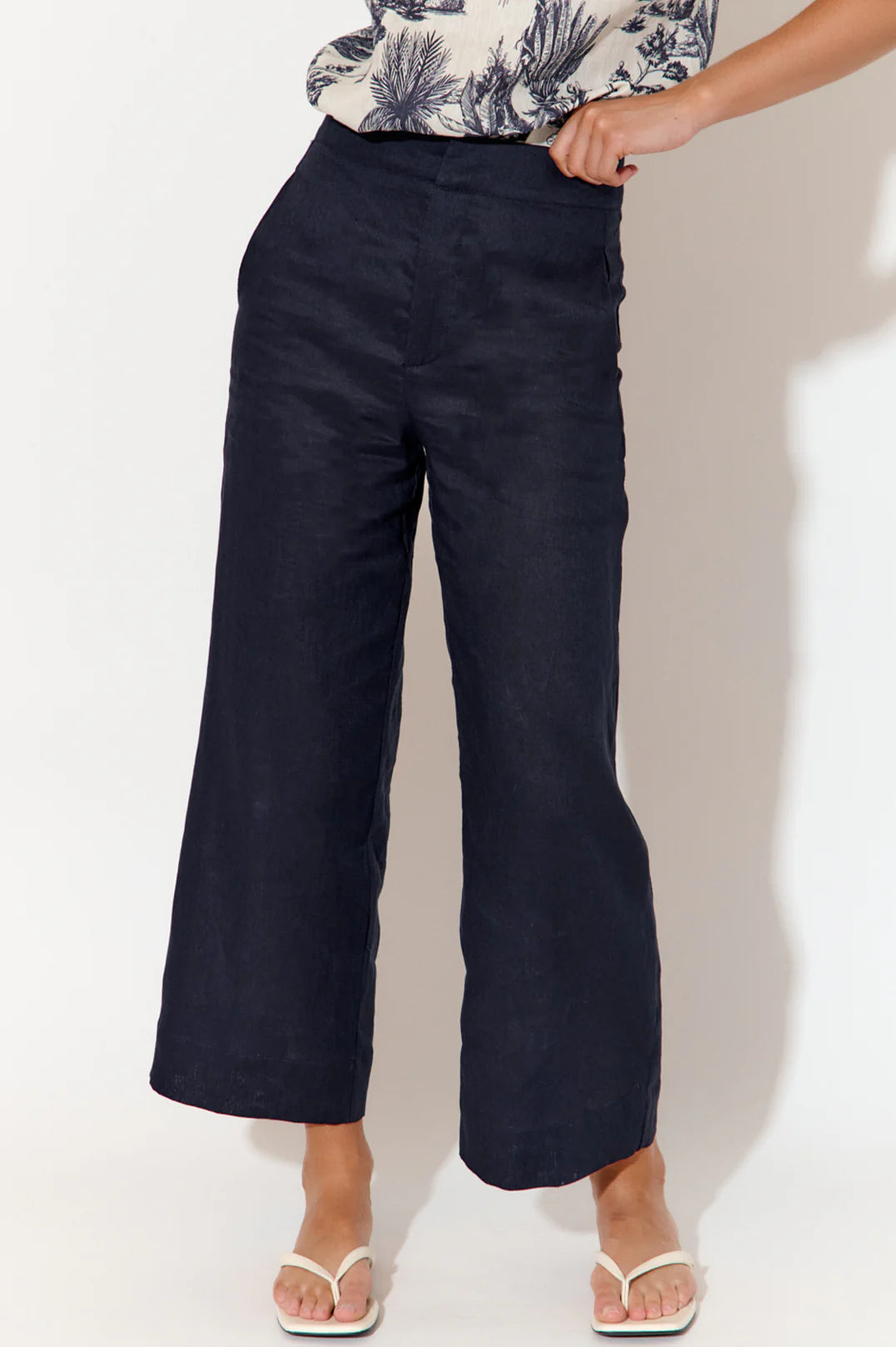 Adorne Nisha Cropped Linen Pant - Navy