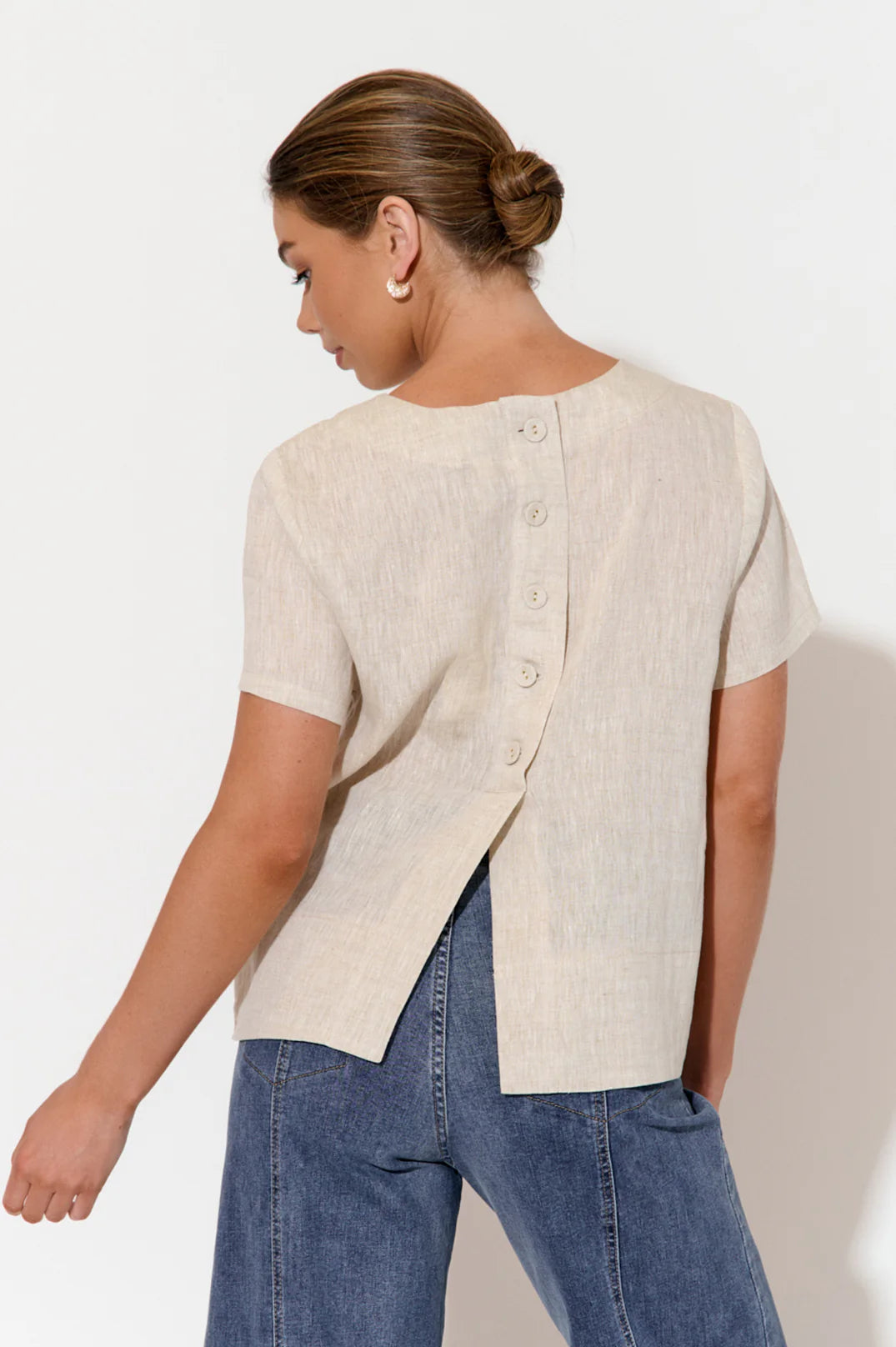 Adorne Kita Short Sleeve Button Back Linen Top - Natural