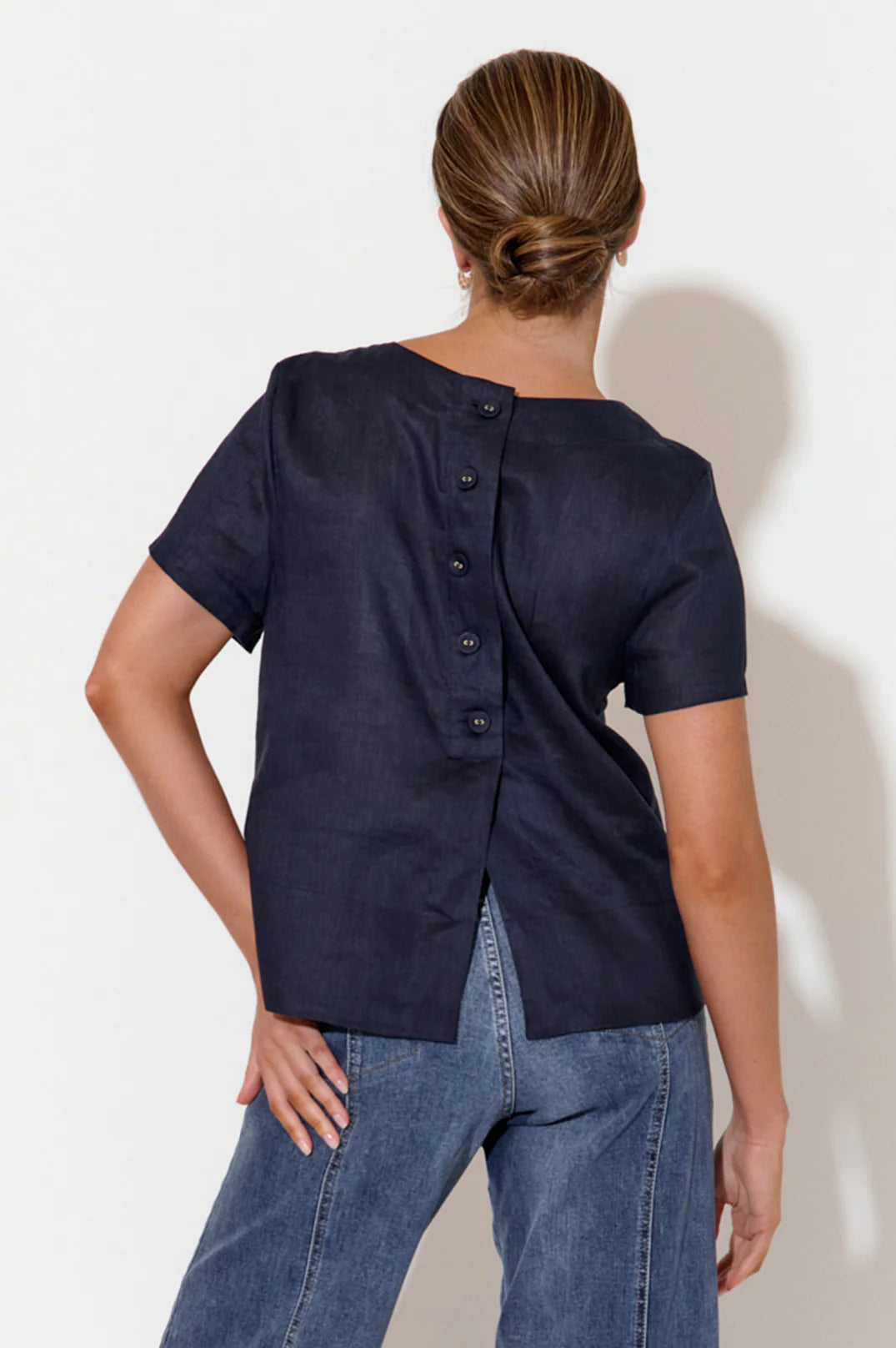 Adorne Kita Short Sleeve Button Back Linen Top - Navy