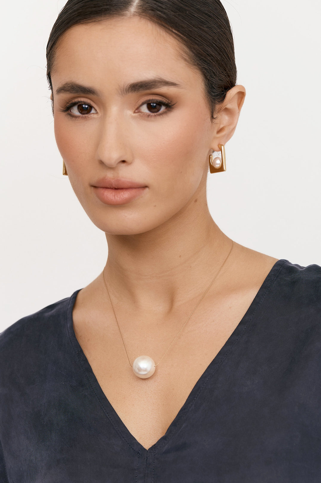 Adorne Fine Snake Chain Pearl Necklace