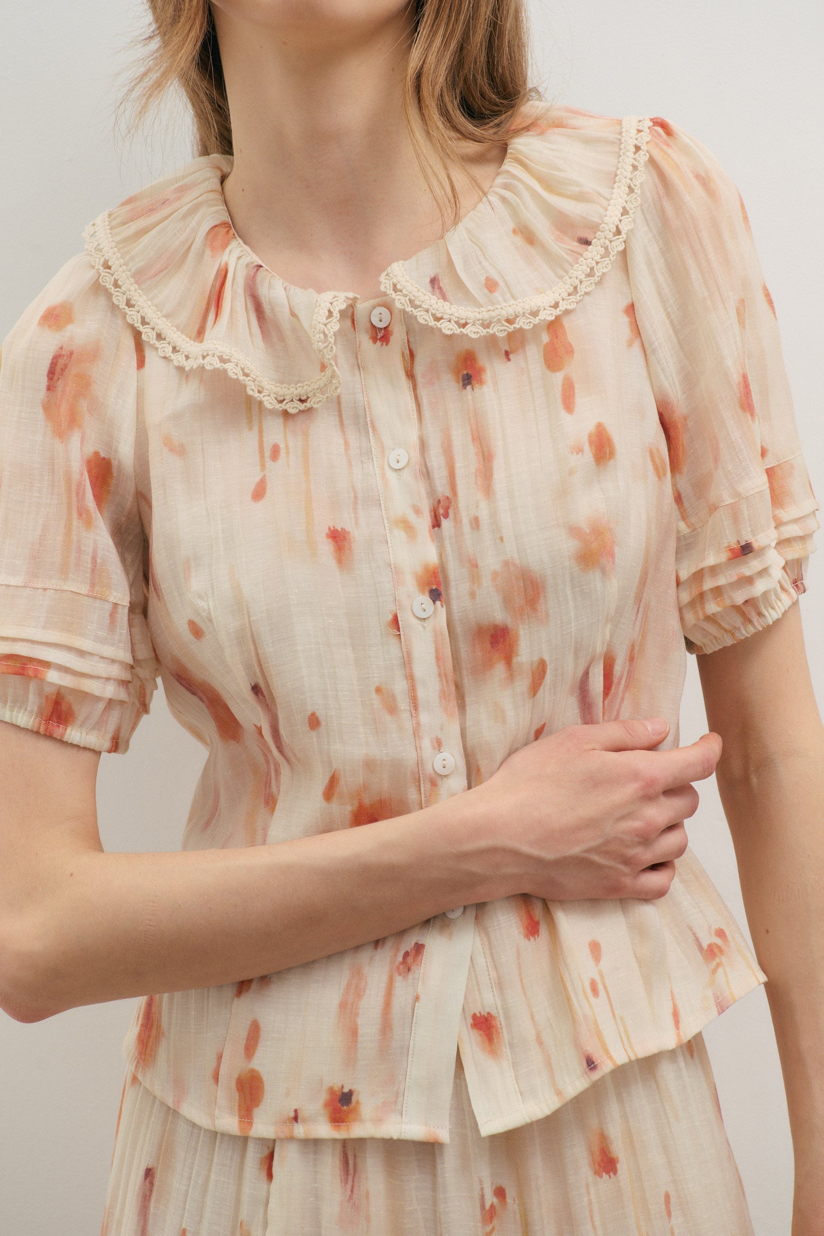 Maevarii Apricity Short Sleeve Shirt - Peaches & Cream
