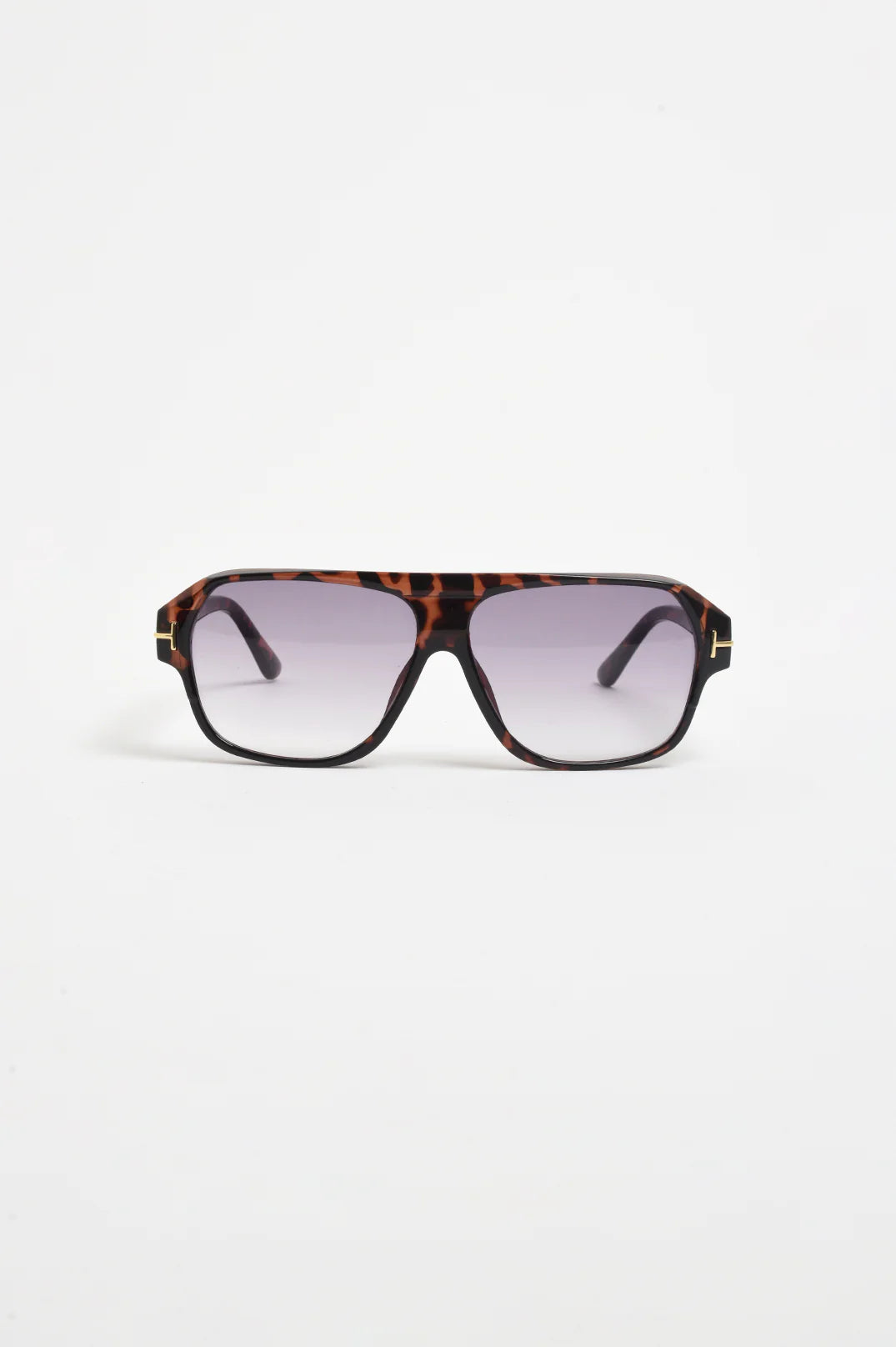 Adorne Lincoln Sunglasses  - Tort