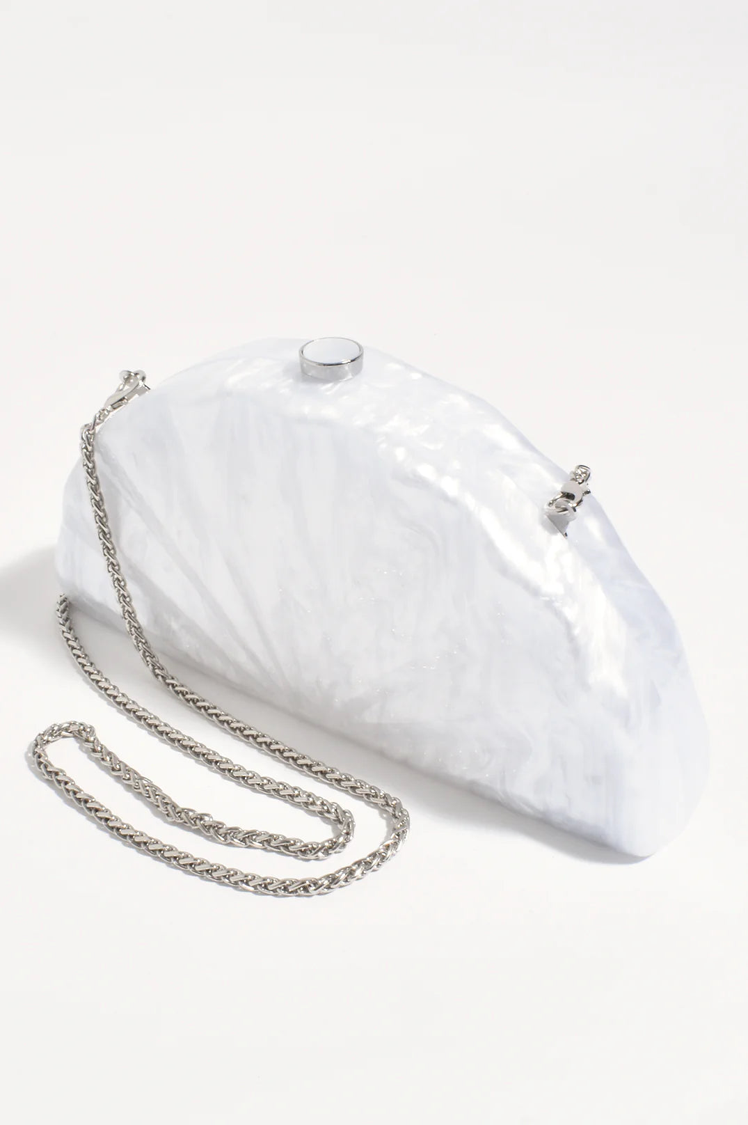 Adorne Pia Fan Shell Resin Structured Clutch - Pearl