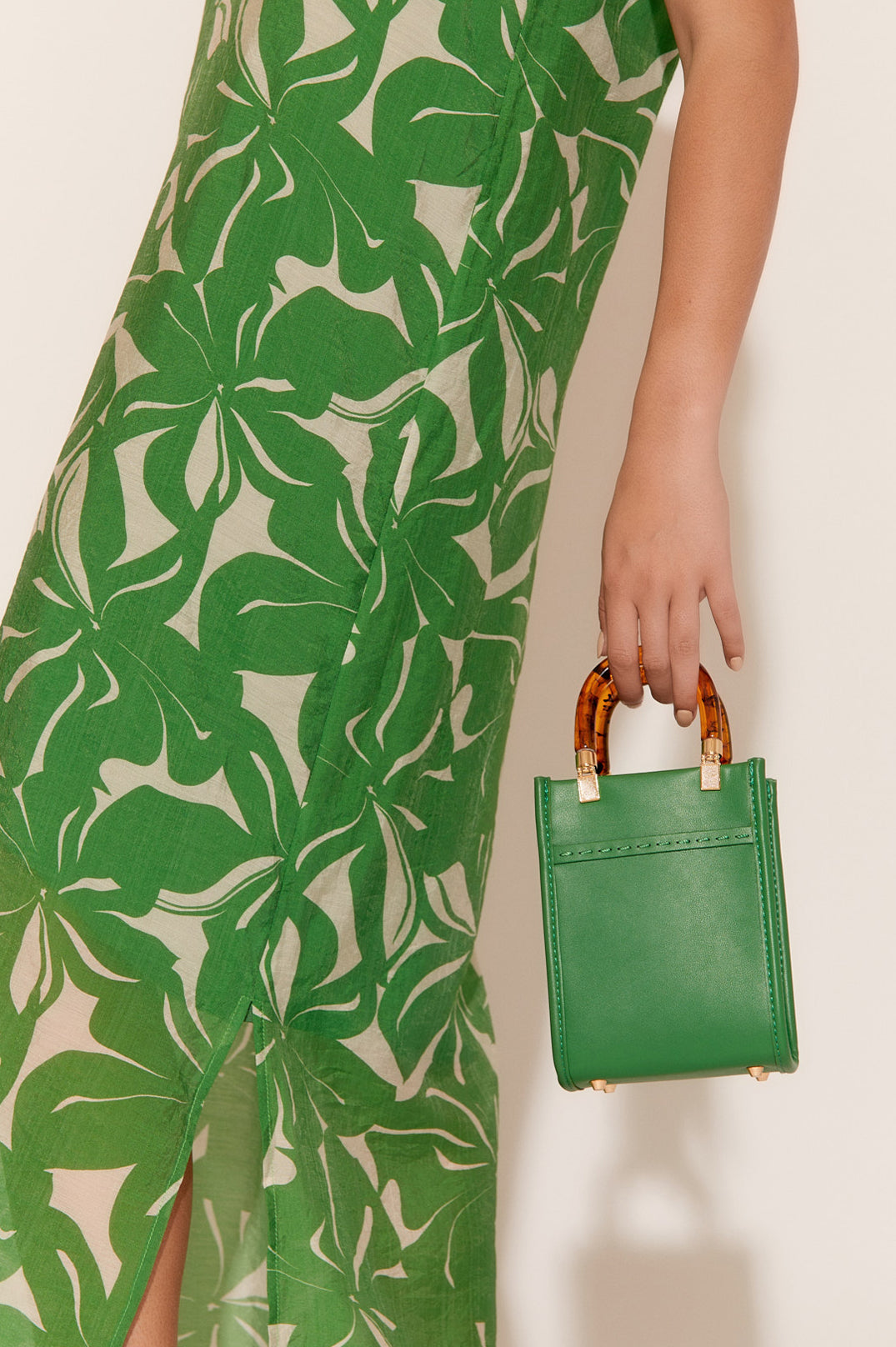 Adorne Penelope Resin Handle Mini Bag - Green
