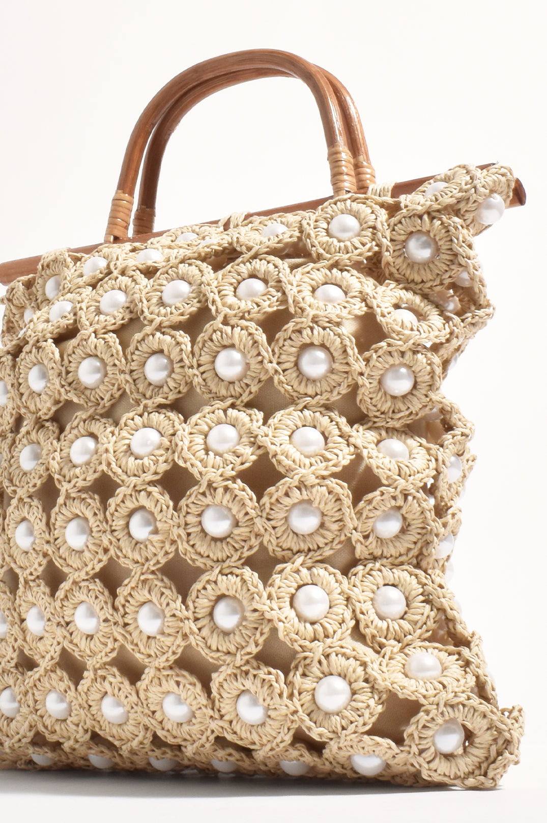 Adorne Evans Pearl Circular Weave Basket - Natural/Pearl