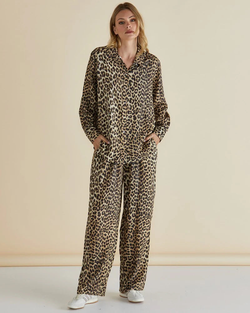 Betty Basics Lexi Shirt - Leopard Print
