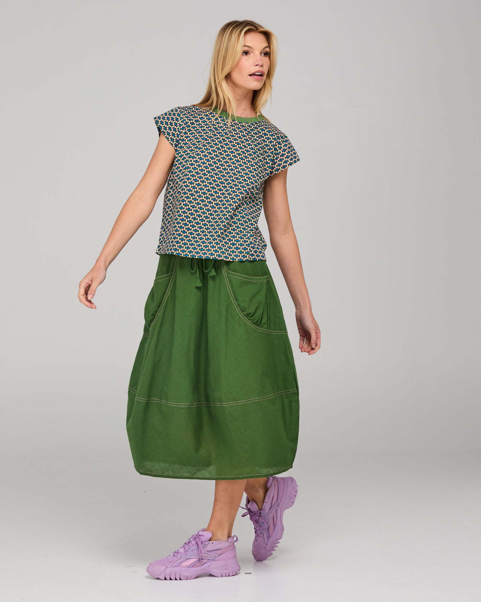 Boom Shankar Leaf Top - Sakura