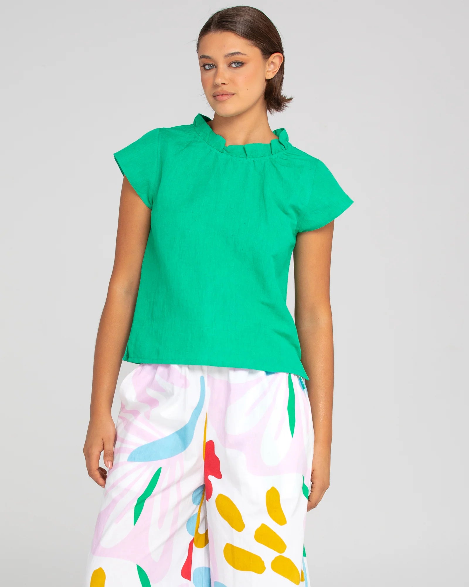 Boom Shankar Sand Top - Green Linen