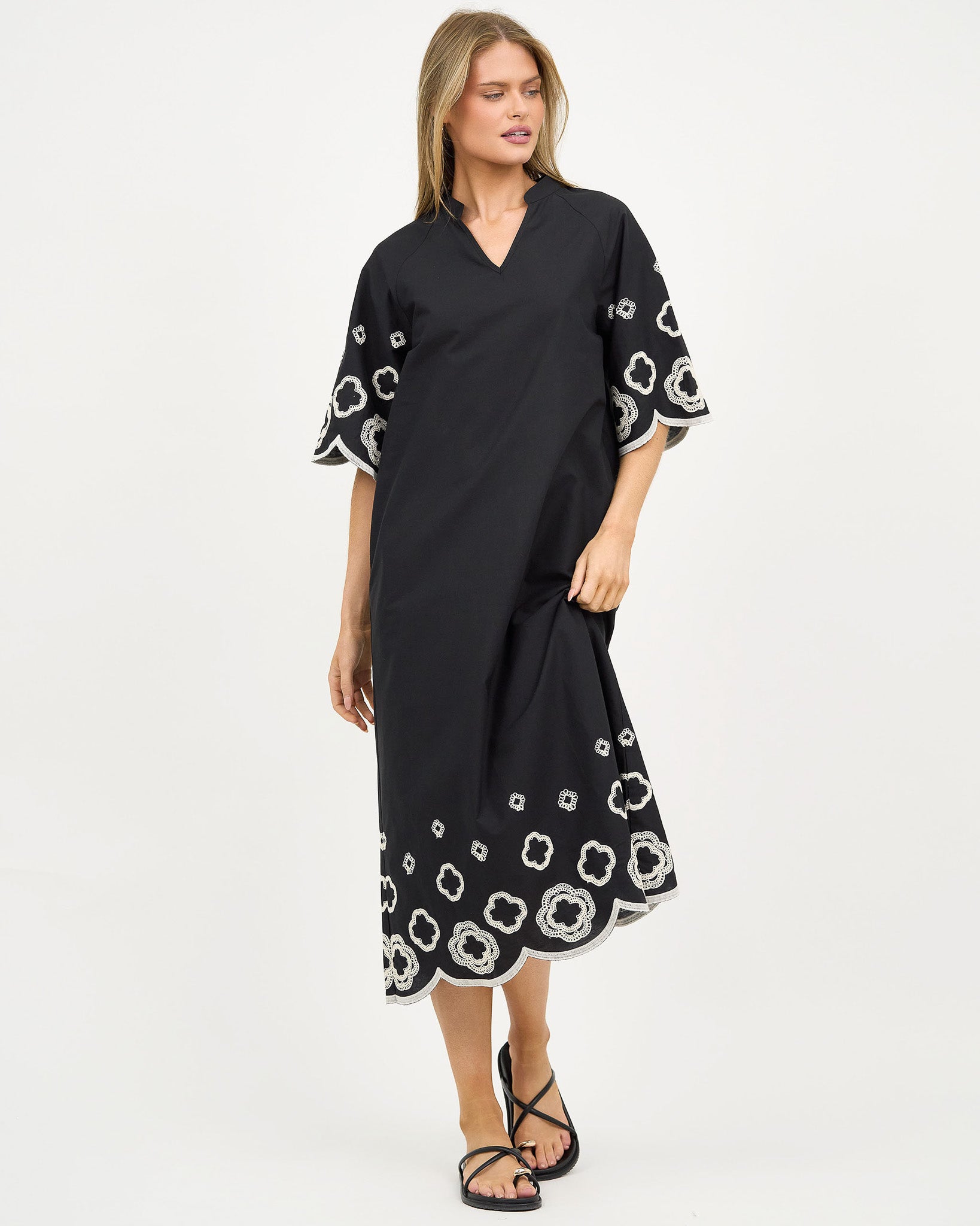 Liberty Rose Embroidered Scallop Hem Dress - Black/White