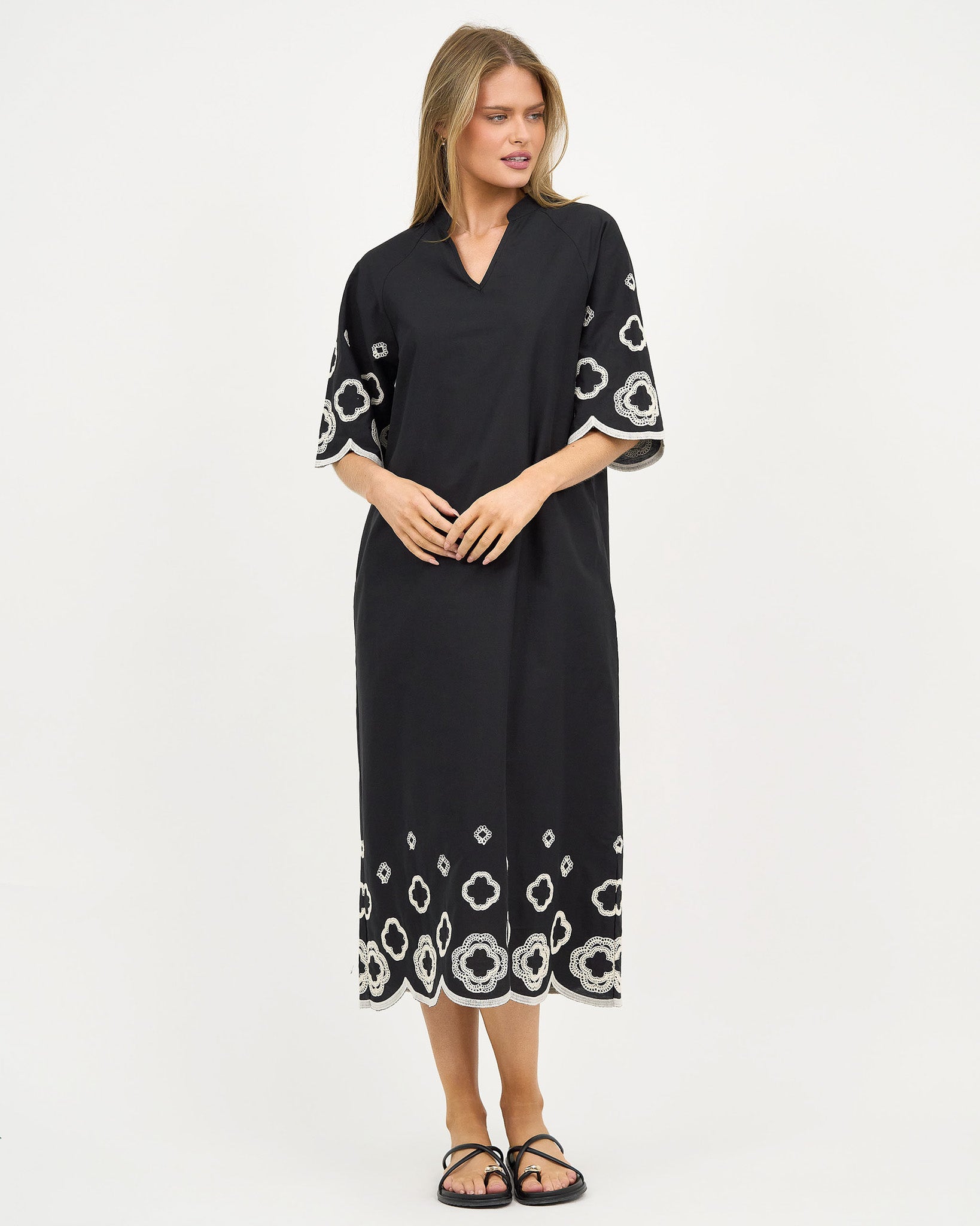 Liberty Rose Embroidered Scallop Hem Dress - Black/White