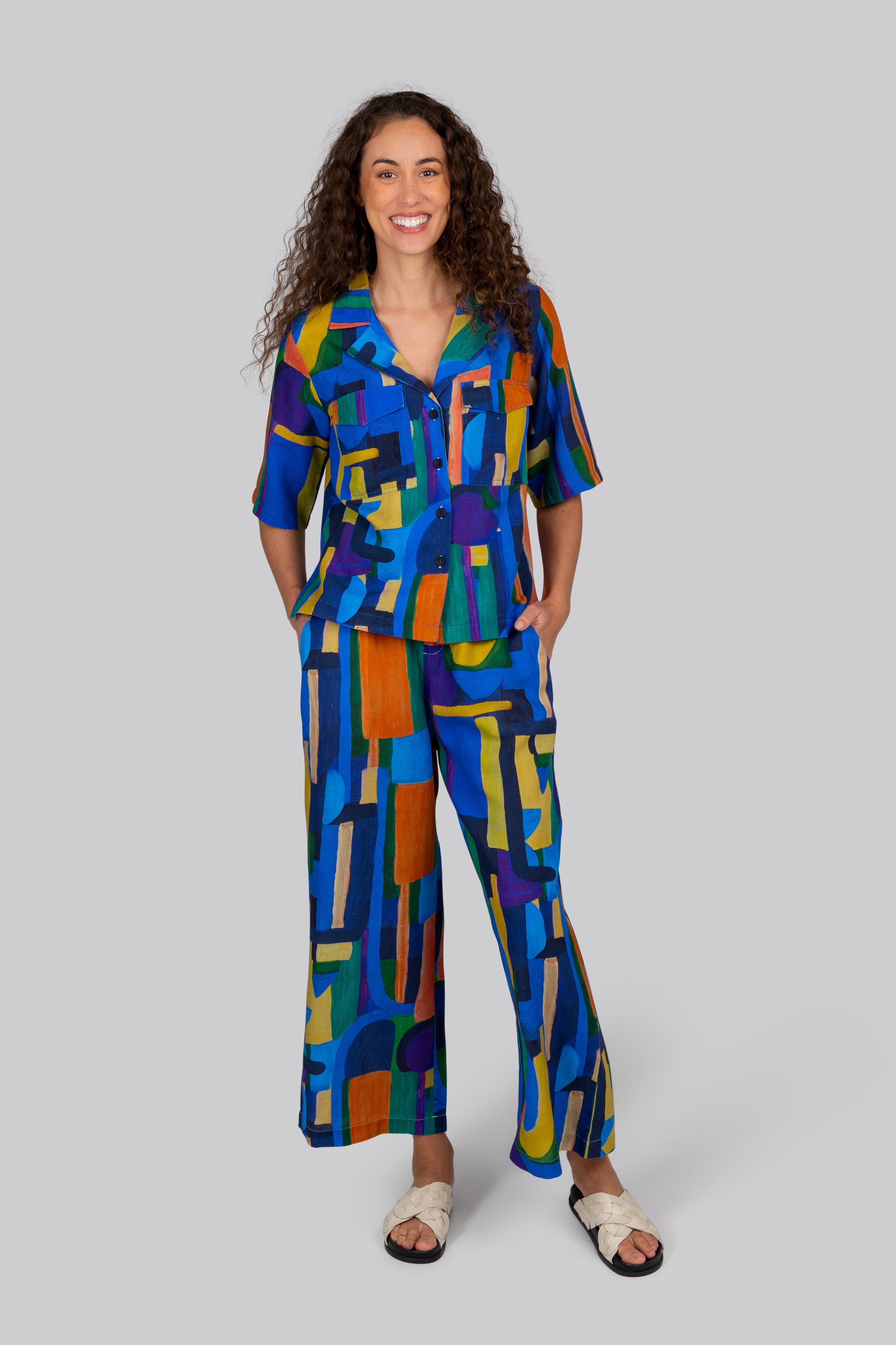 Kaleido High Waisted Pant - Abstract Print