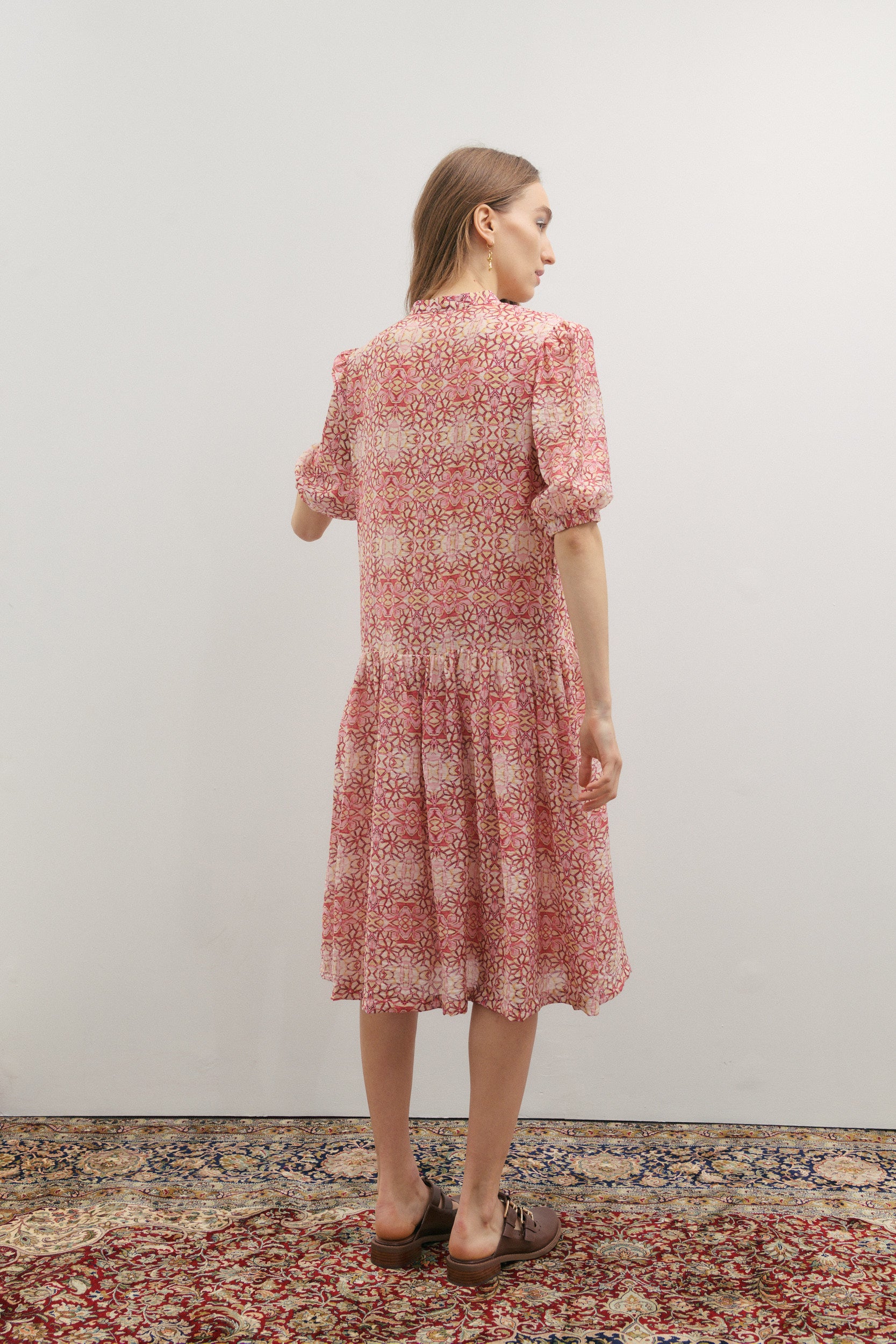 Maevarii Penelope Short Sleeve Midi Dress - Persian Pink