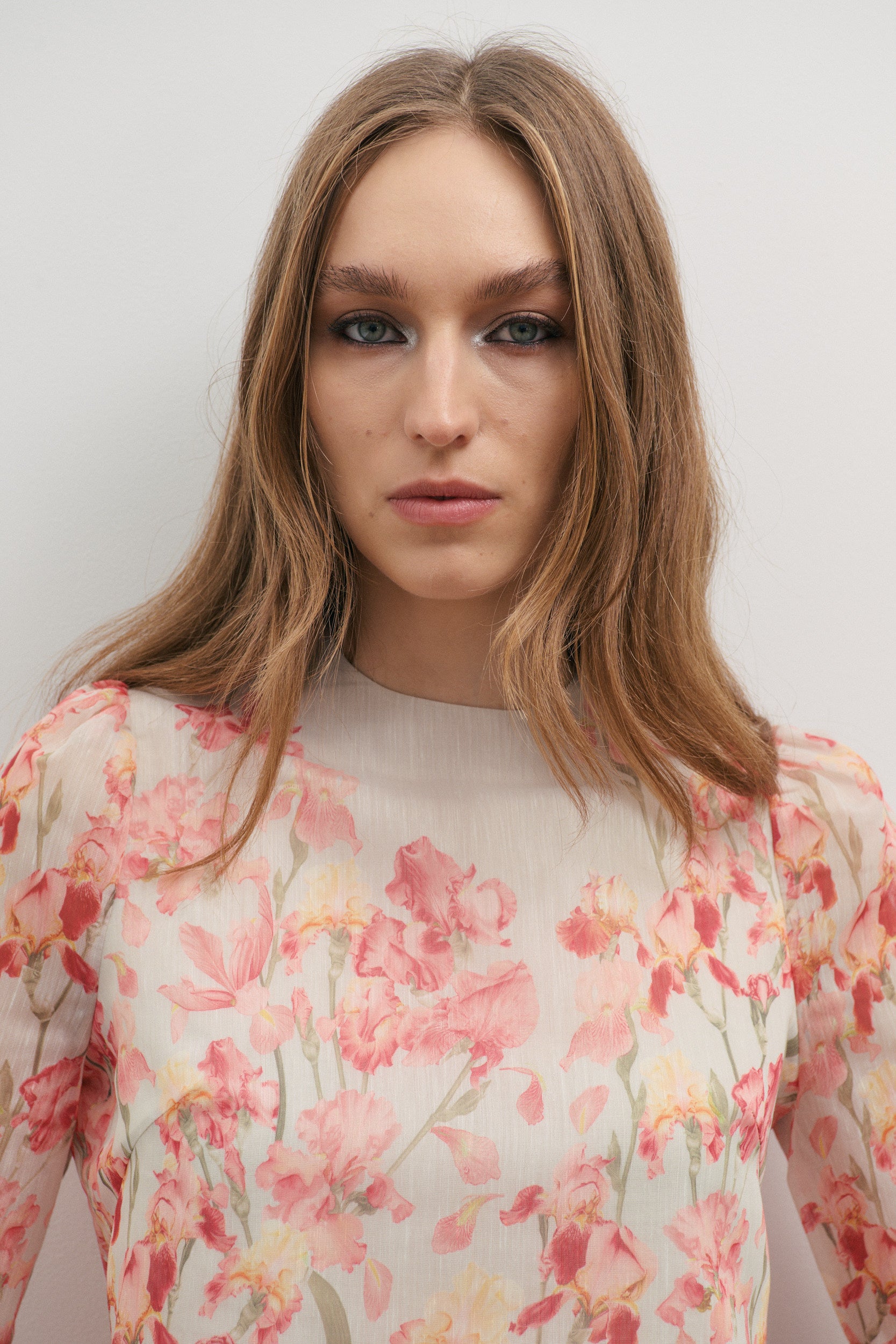 Maevarii Valentina Embellished T-Shirt - Oceanic Blossoms