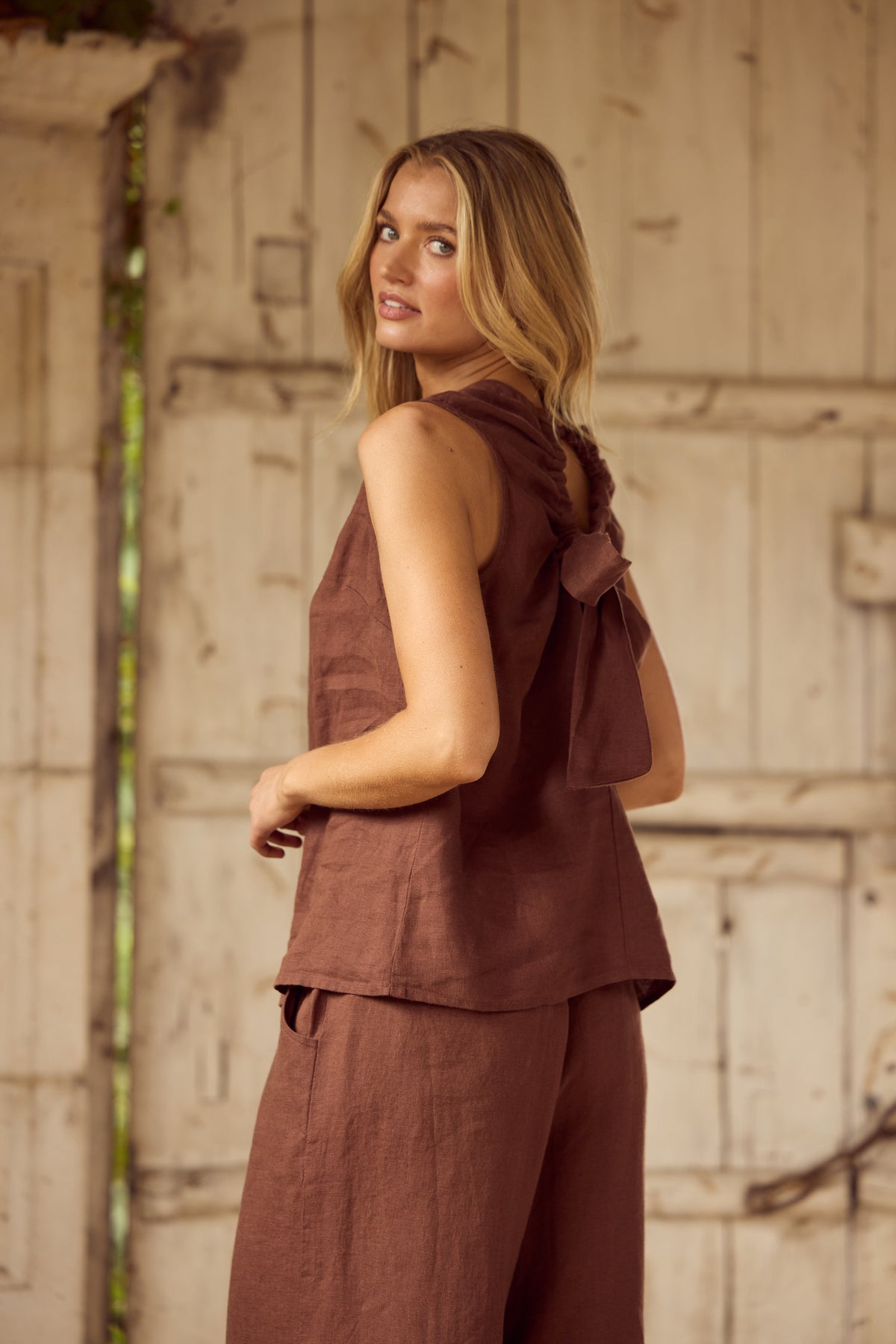 The Shanty Corp Adel Top - Chocolate Linen