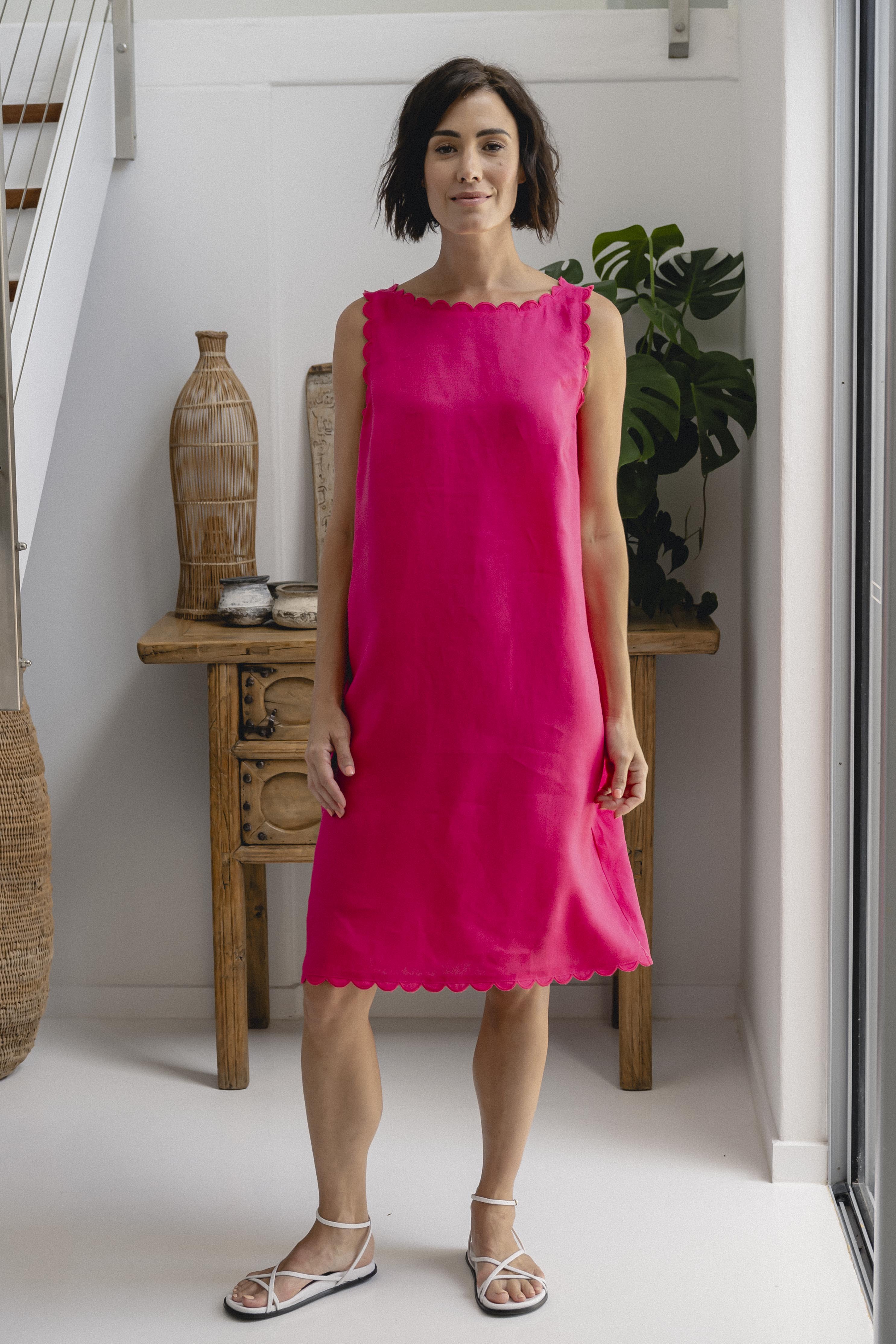 See Saw Scallop Edge Shift Dress - Pink