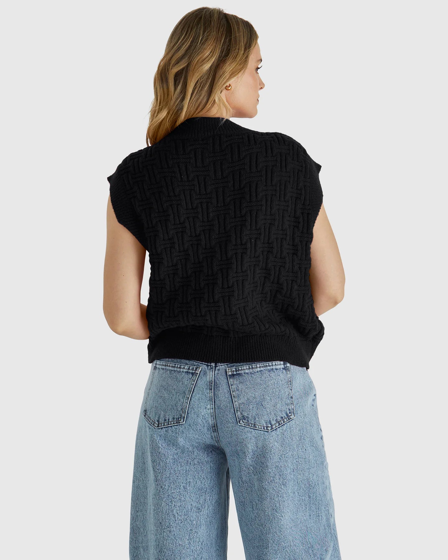 Sass Zadie Vest - Black