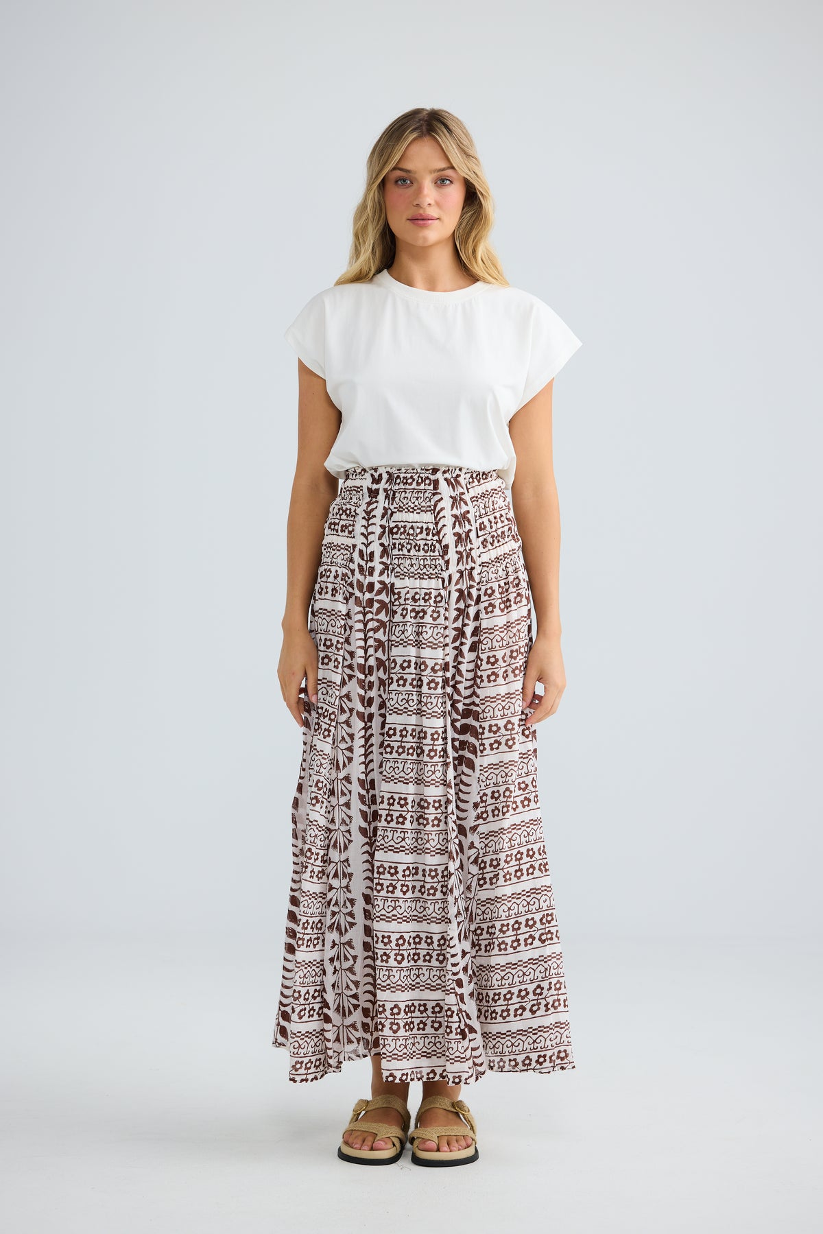 Talisman Balmoral Skirt - Chocolate Paro