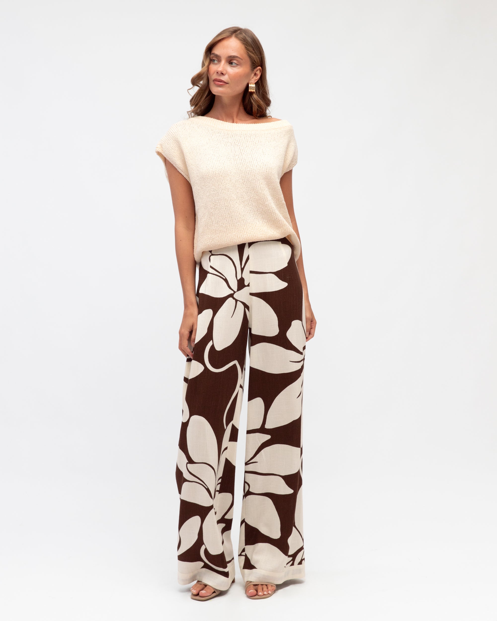 White Closet Summer Bloom Pants