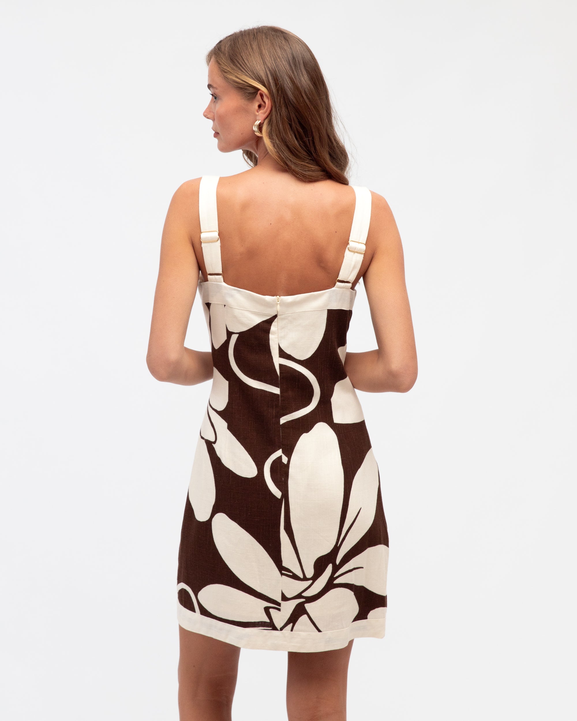 White Closet Summer Bloom Short Dress