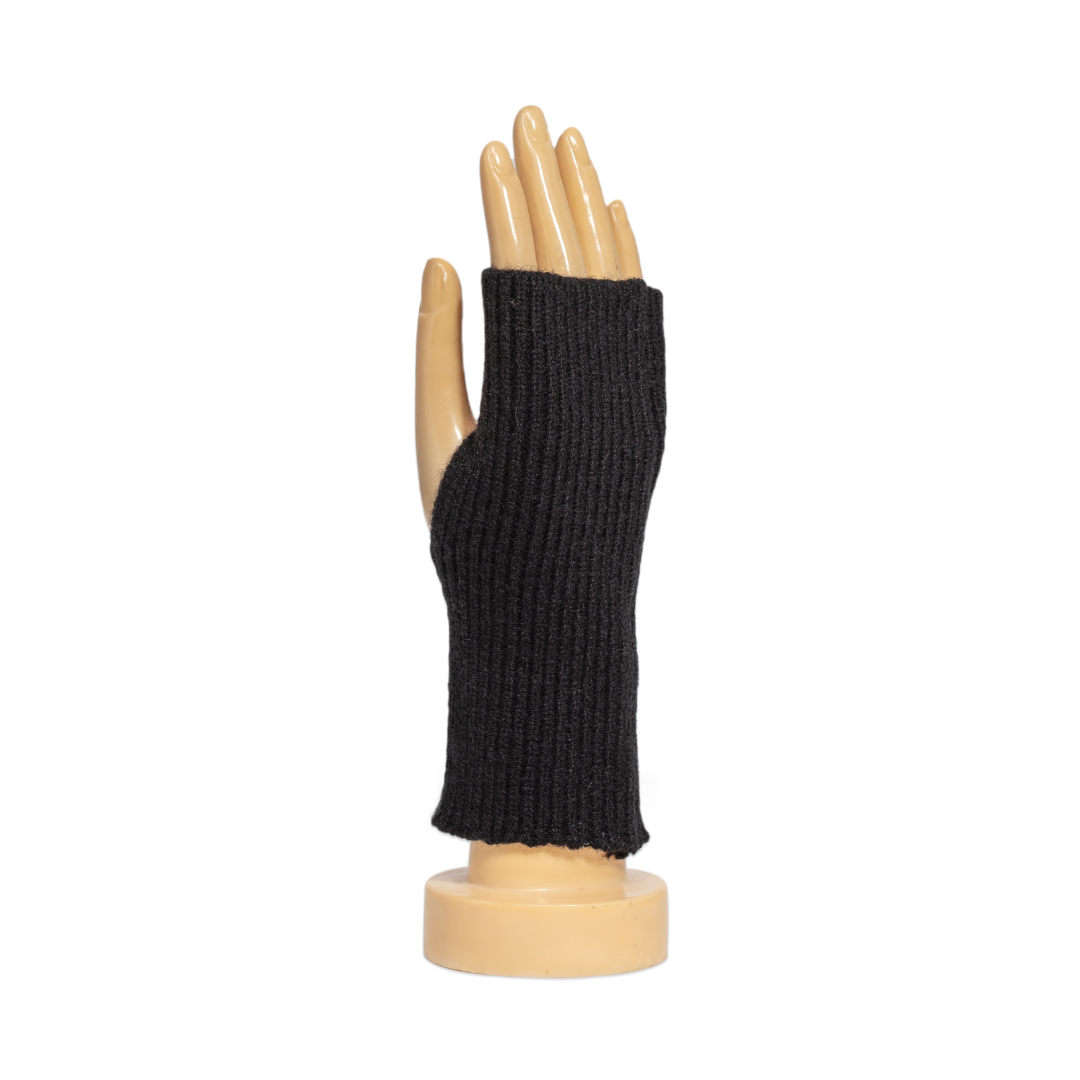 Taylor Hill Ribbed Fingerless Gloves