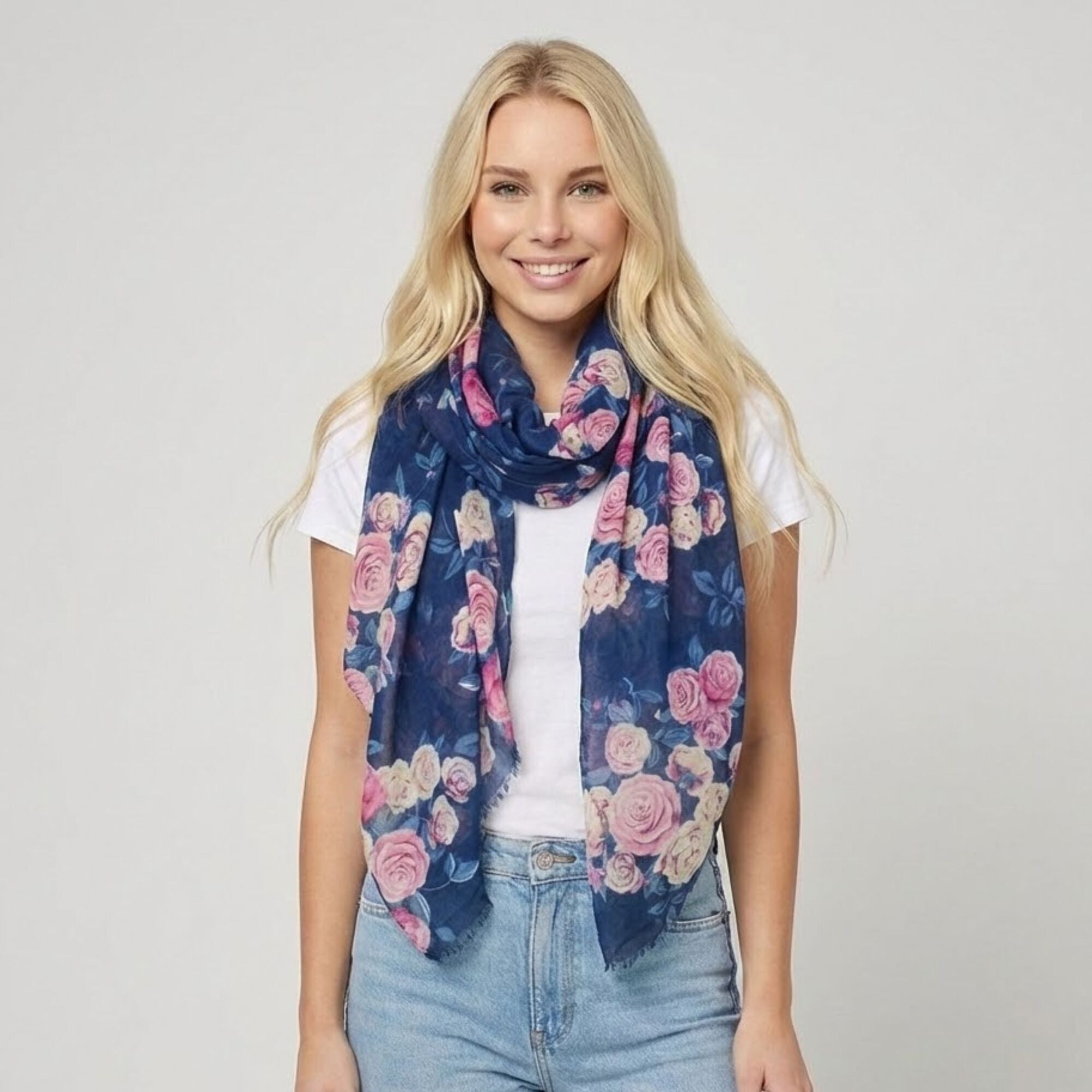 Taylor Hill Vintage Rose Garden Scarf