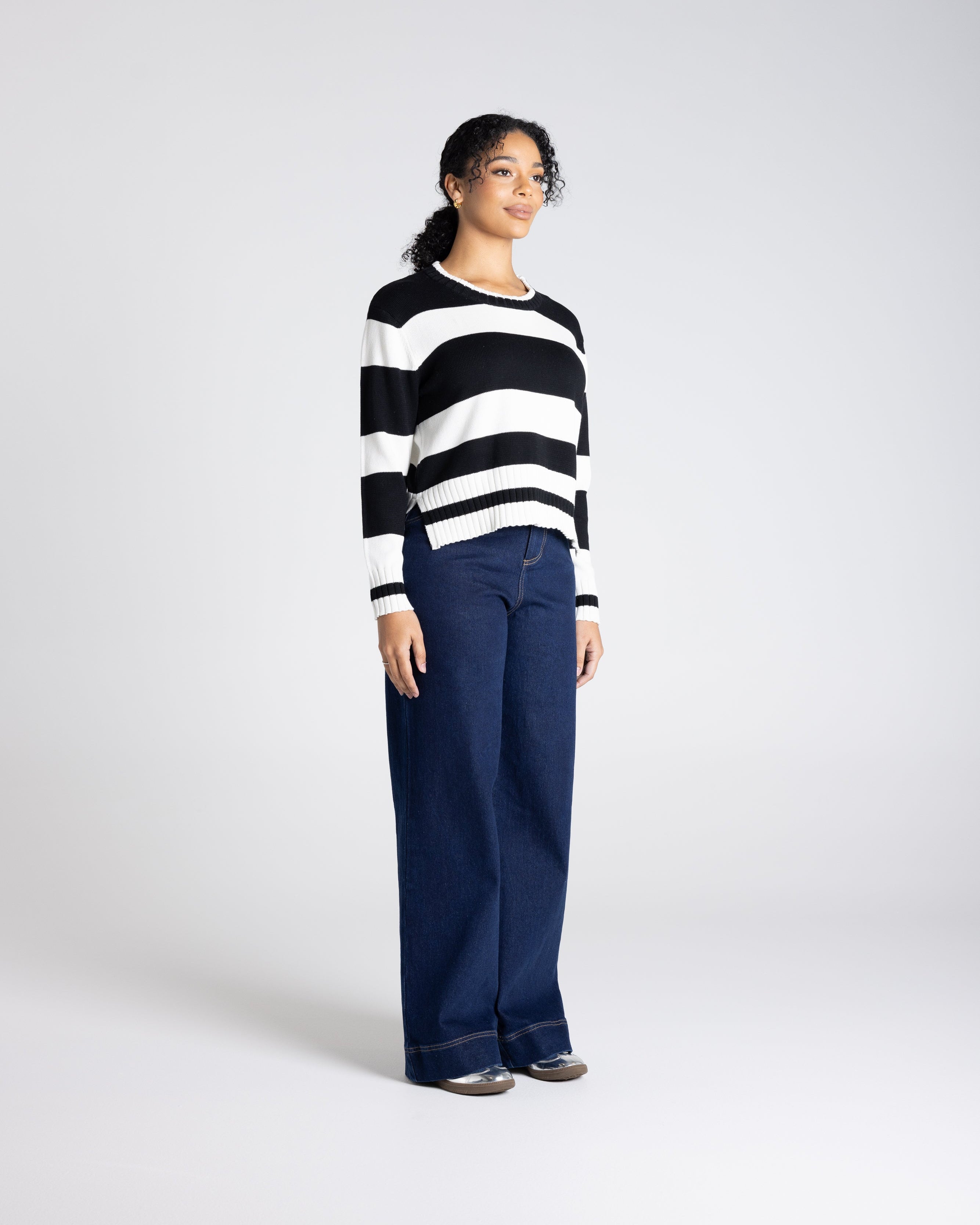 Two T's Dropped Shoulder Stripe Crew - Black/White