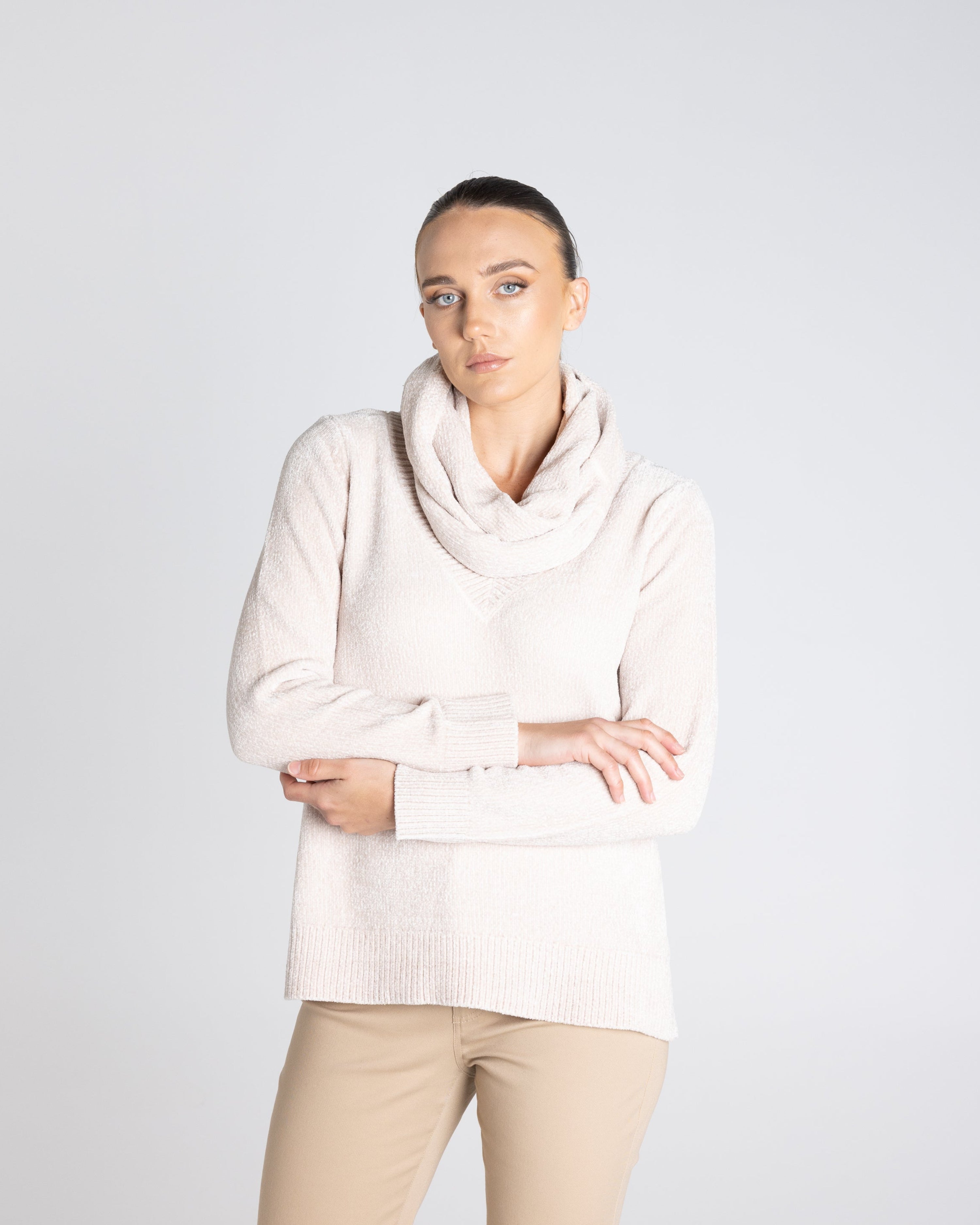 Two T's Chunky Chenille Knit Snood - Oat