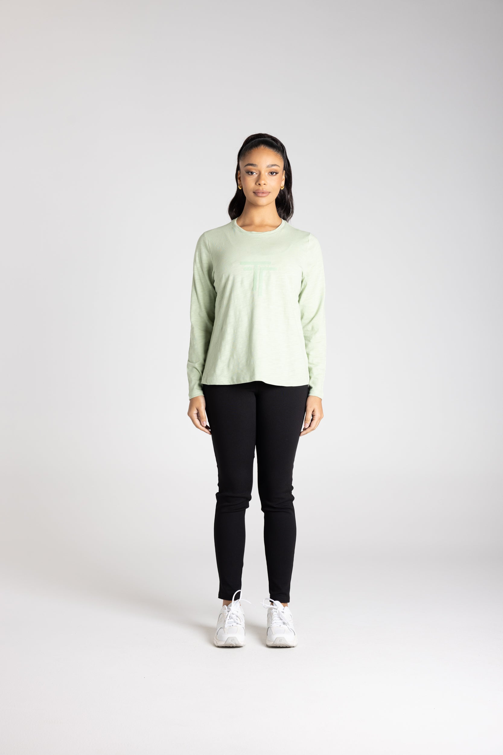 Two T's Long Sleeve Crew Logo Sequins - Pistachio