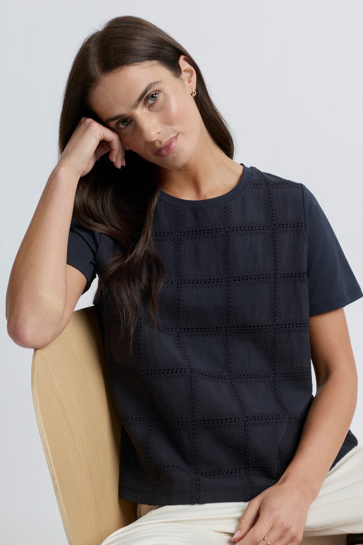 Yarra Trail Lacet Tee - Navy