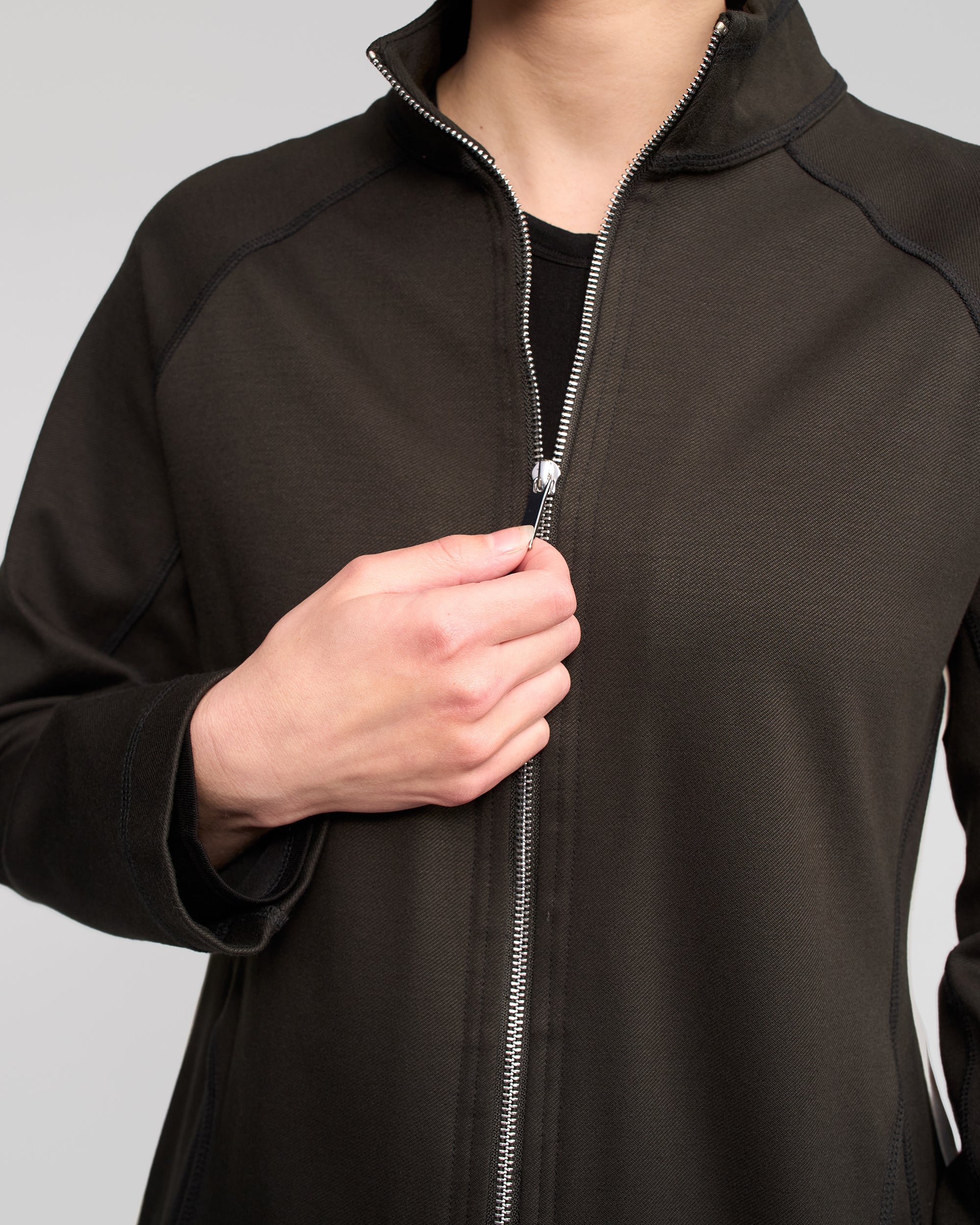Vassalli Weekend Zip-up Top - Dark Hunter