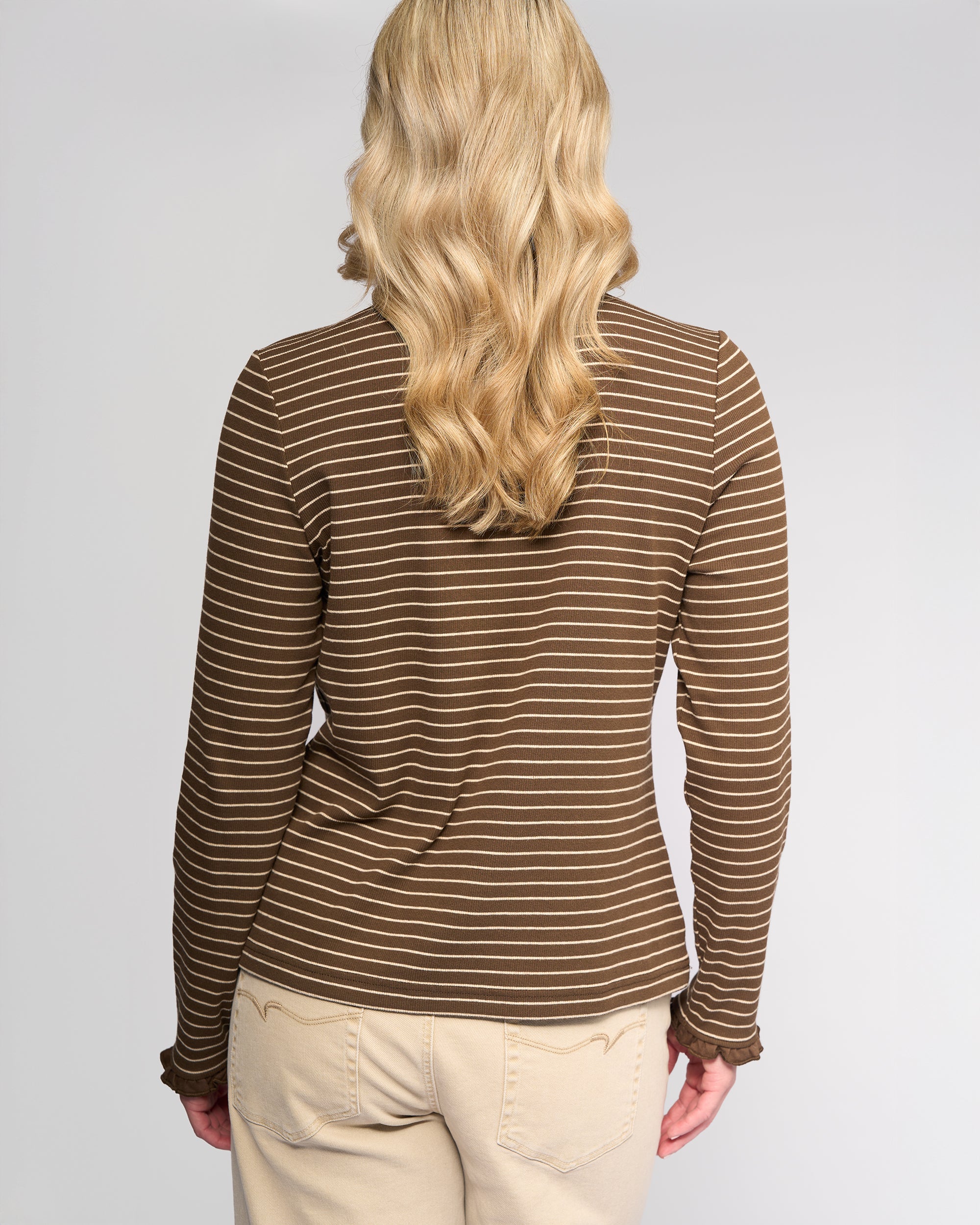 Vassalli Field Top - Chocolate/Oat